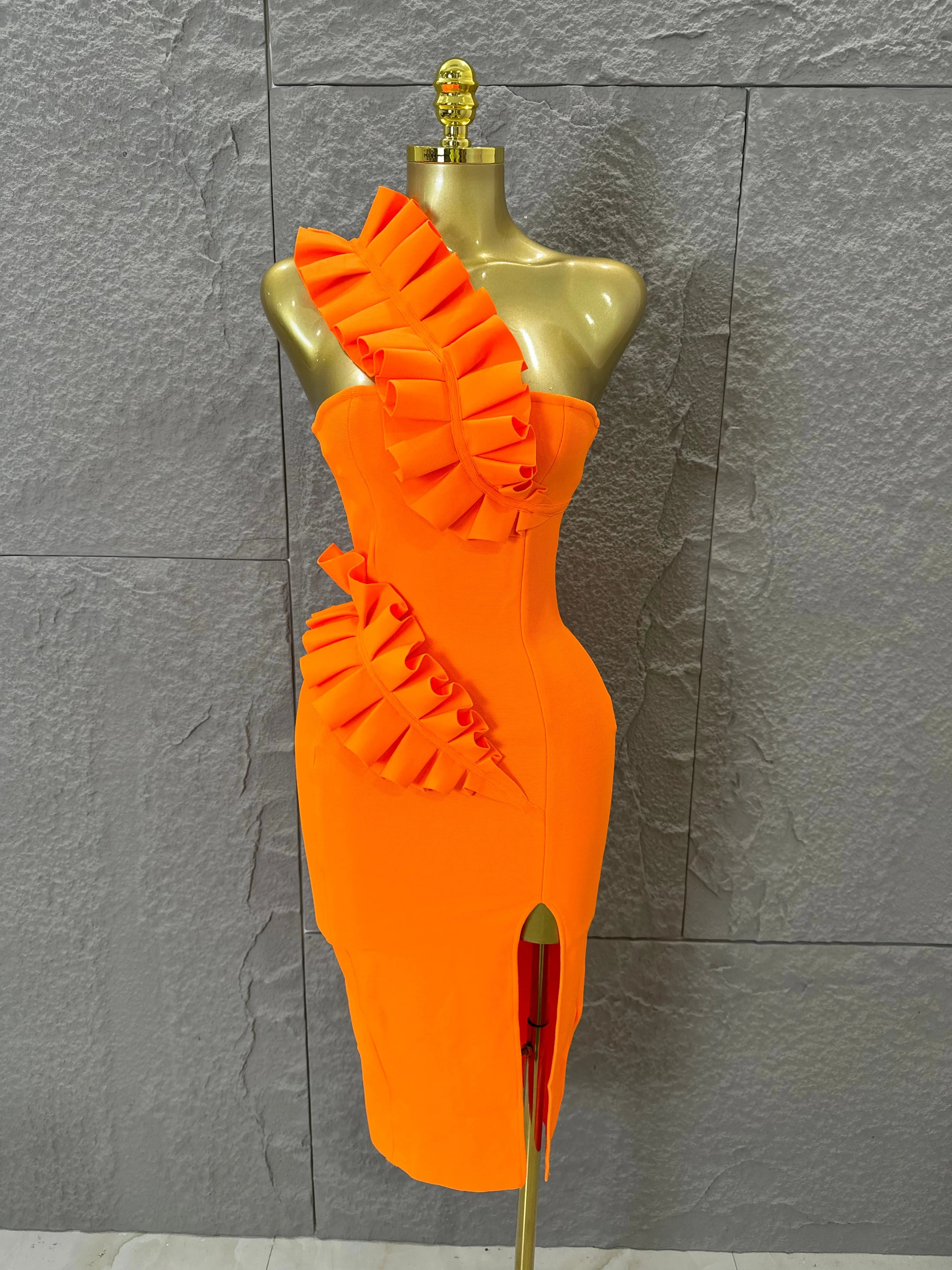 Sexy One-Shoulder Bodycon Midi Dress Women Sexy Ruffle Embellished Waist Cutout High Slit Outfit Evening Gala Party Costume