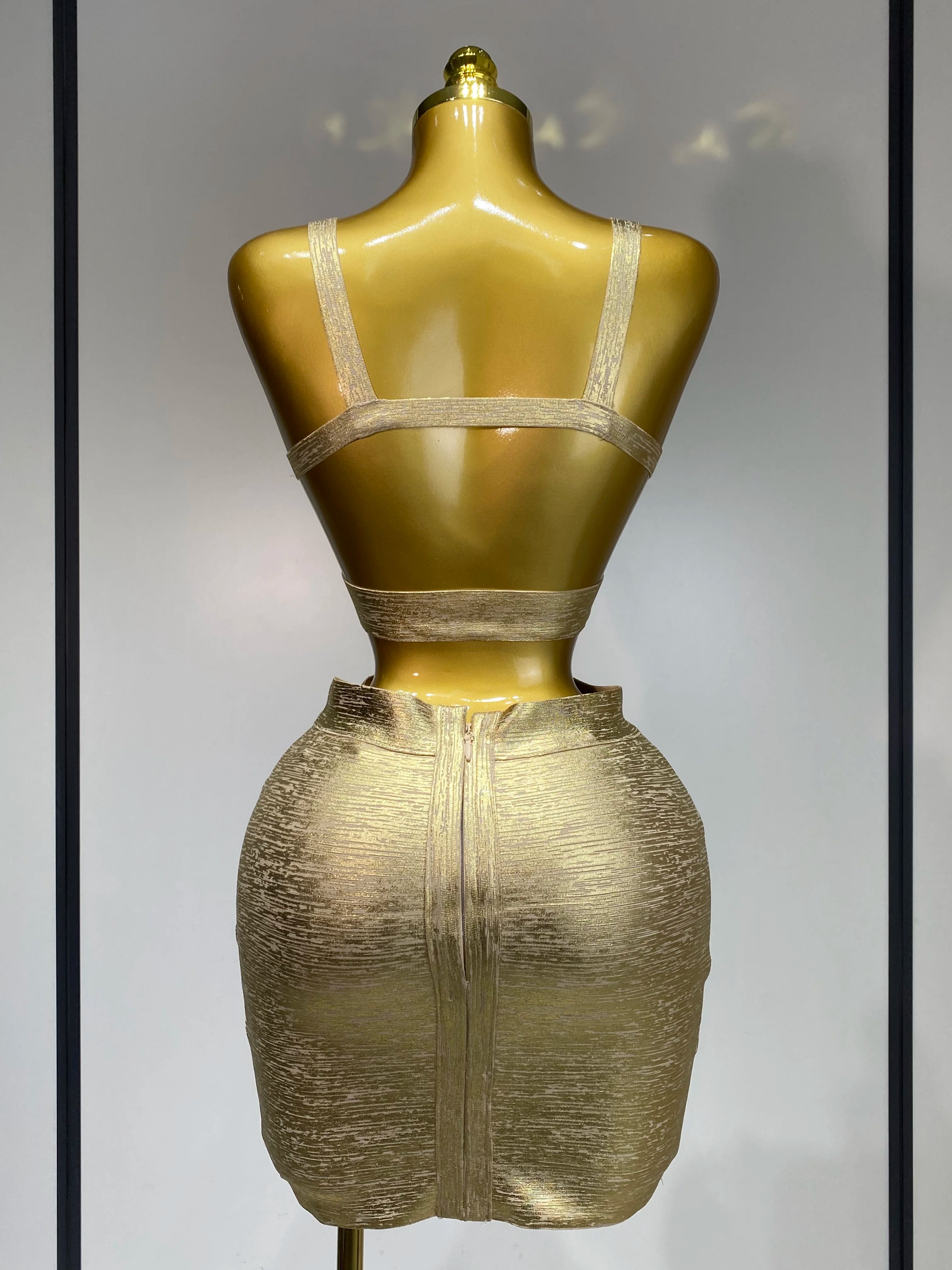 2025 New Summer Sexy V Neck Gold Bandage Two Pieces Set Women Charming Celebrity Bodycon Skirt Suits Club Birthday Vestido