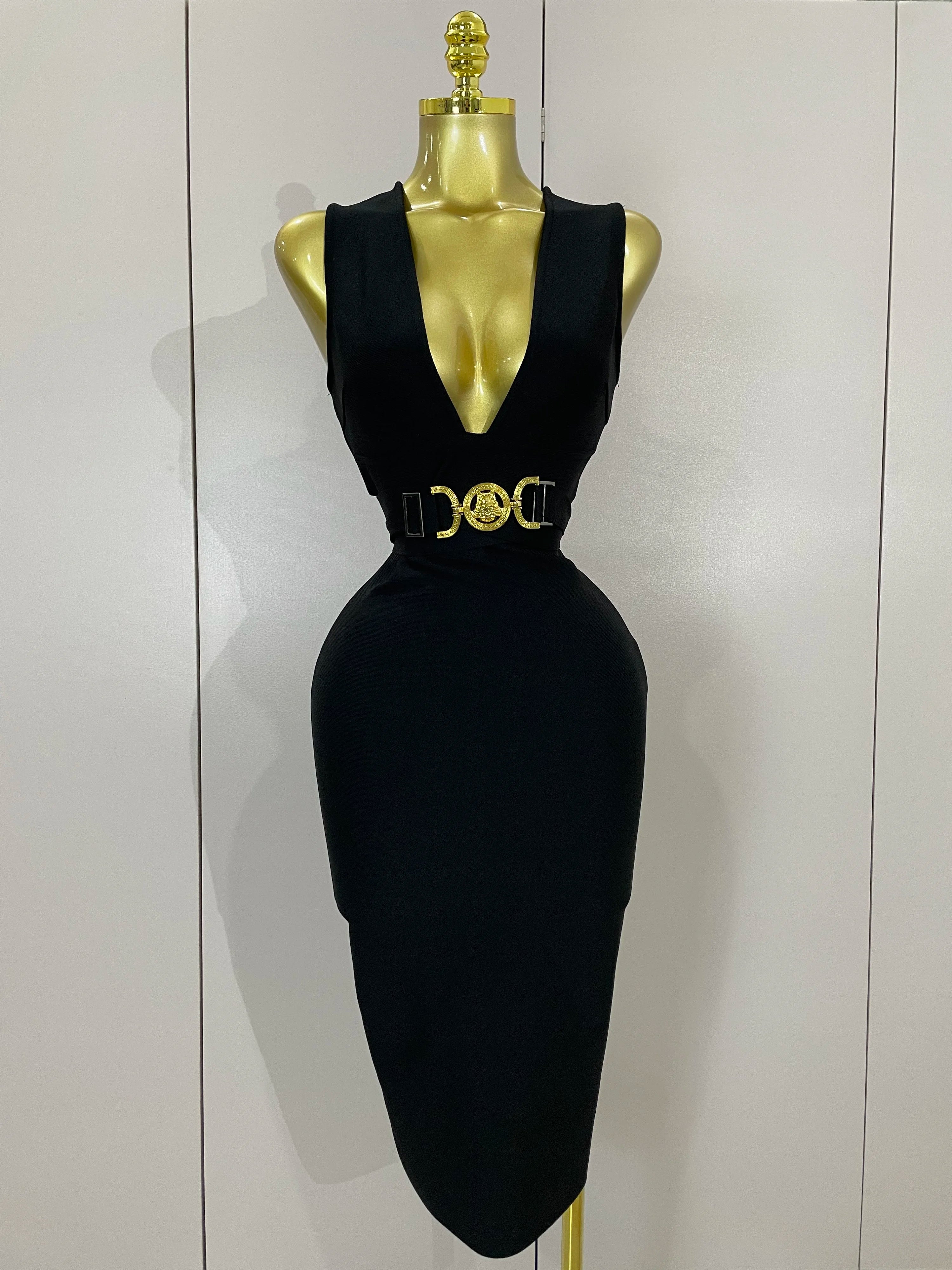 Women Elegance Sexy V-Neck Sleeveless Bodycon Bandage Dress Nightclub Party Evening Dress High Quality Luxury Birthday Dresses black