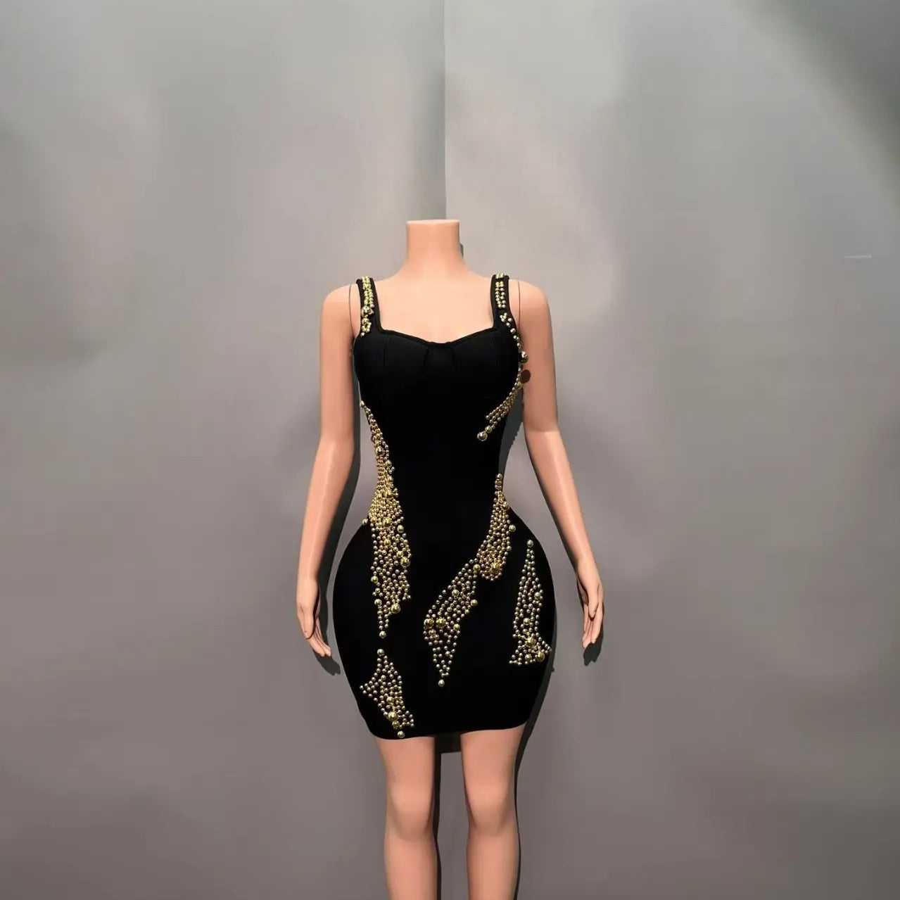 Women Sleeveless Sexy Square Collar Beading Bodycon Mini Bandage Dress Nightclub Party Celebrate Birthday Outfit Vestido