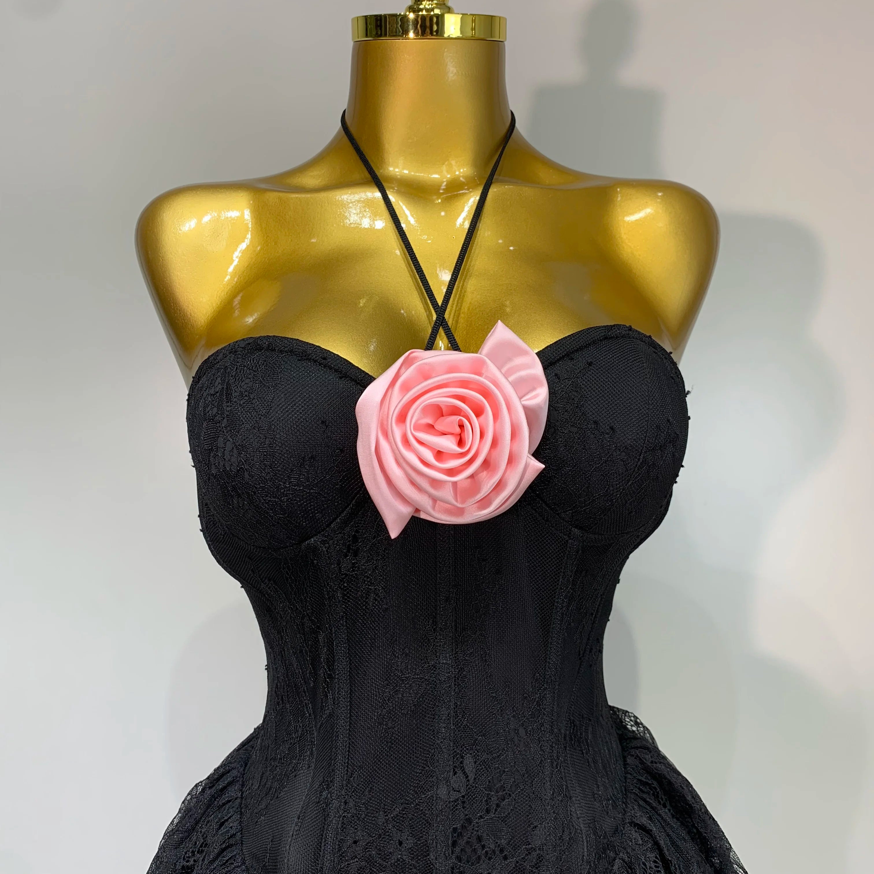 Luxury Sexy Lace Halter Flower Ruffles Long Dress Women Black Sleeveless Backless Bodycon Dresses Evening Party Birthday Dress