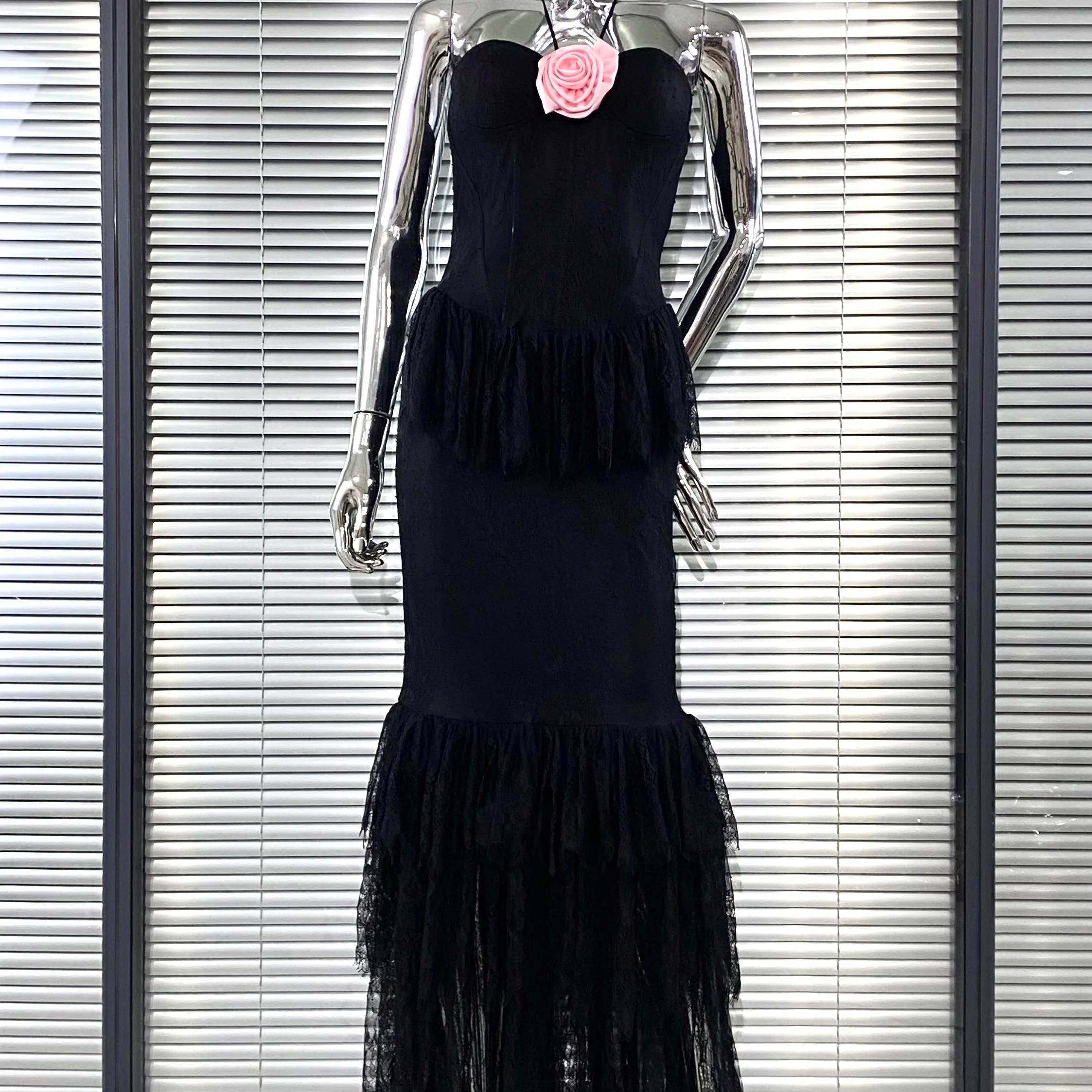 2025 Pink Flowers Halter Sleeveless Black Lace Ankle Length Dress Celebrity Birthday Party Evening Dress Woman Voaction Outfit