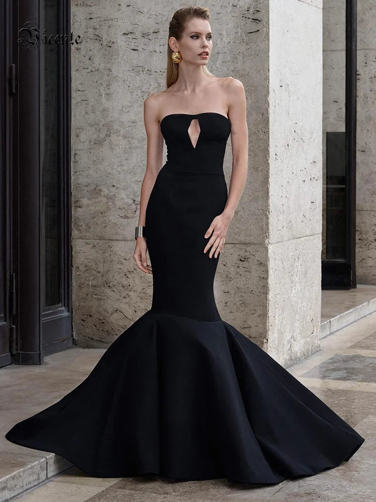 Black Sleeveless Mermaid Bandage Long Dress Sexy Key Hole Open Back Floor Length Court Train Gown Evening Party Wear