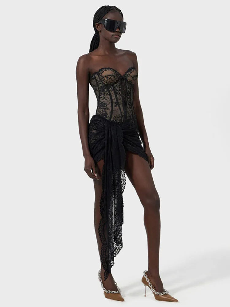 Fashion Black Lace Strapless Corset Mini Dress with Asymmetrical Skirt for Fashion-Forward Events Evening Gown