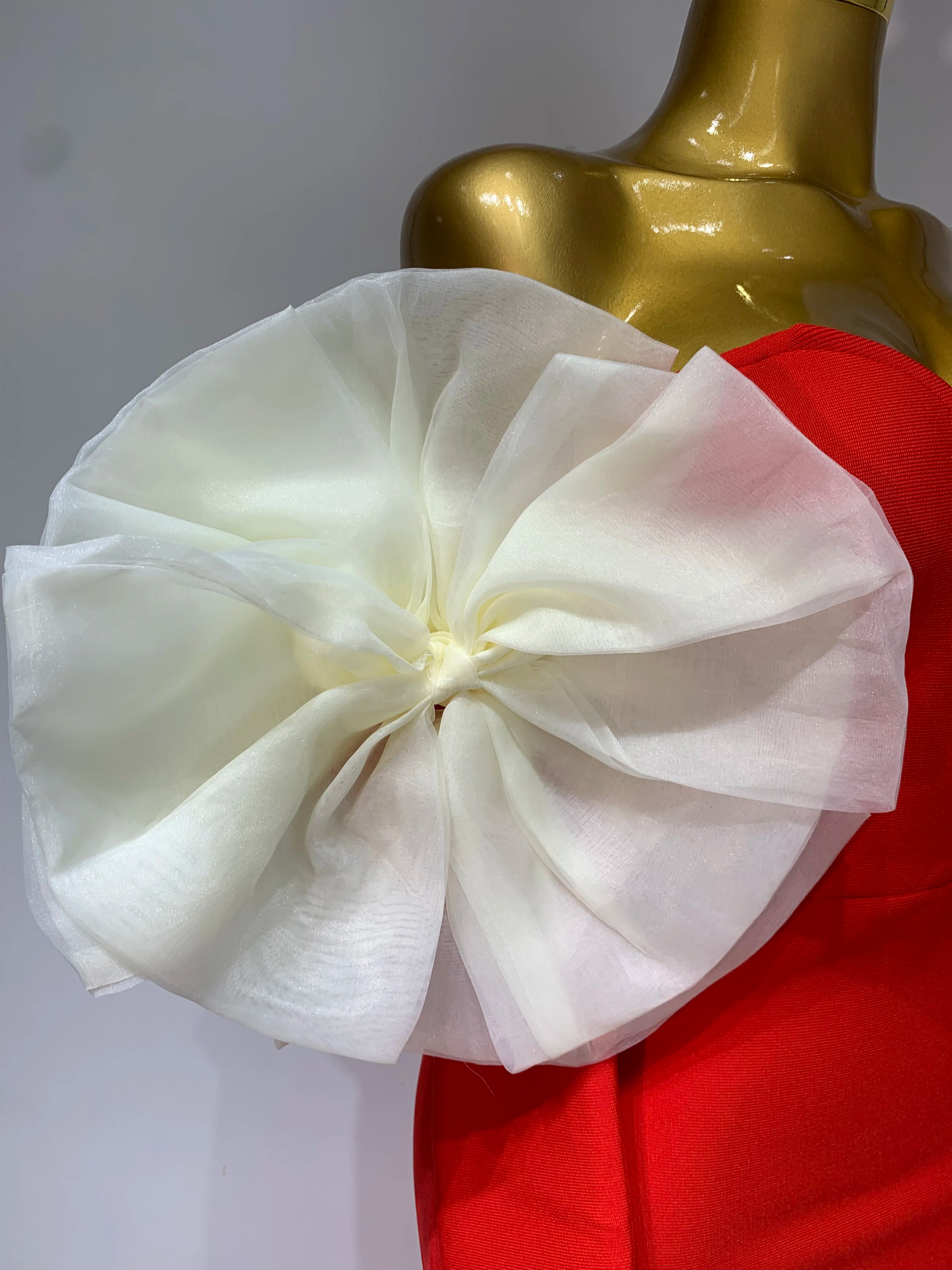 Sexy Off Shoulder Women Red Bodycon Bandage Dress 2025 Long Sleeved Celebrity Elegant Backless Dress Luxury Birthday Dresses