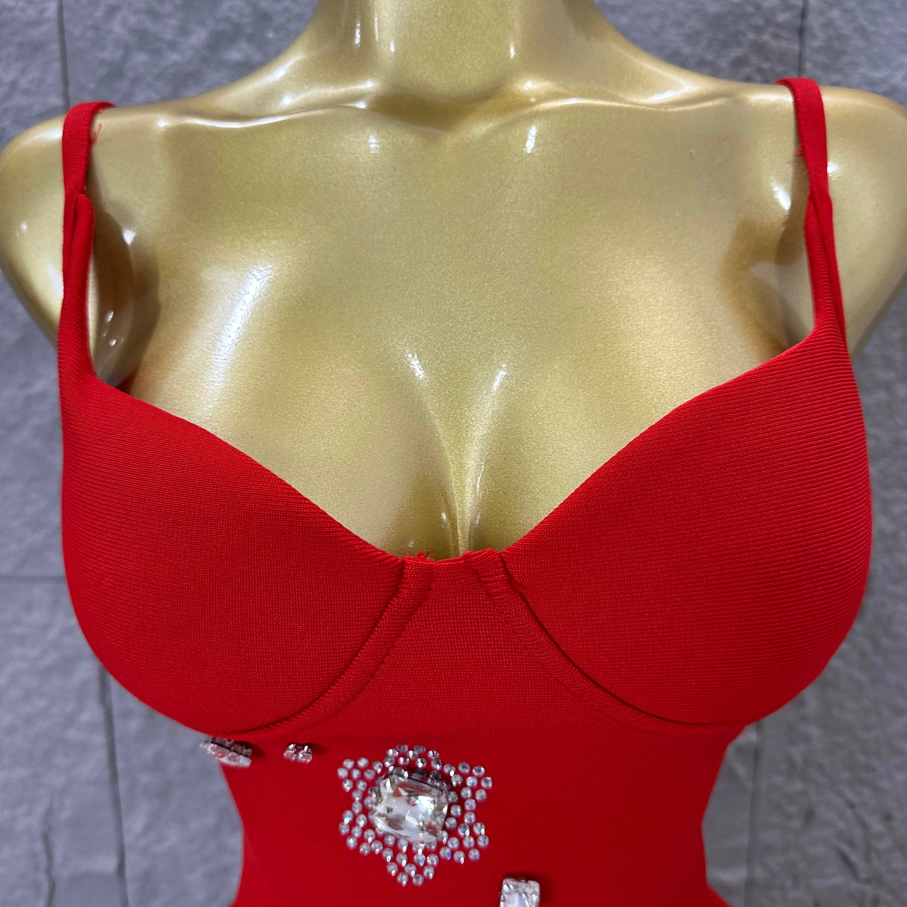 Elegant Red Spaghetti Strap Mini Dress Women Sexy Sweetheart Neck Crystal & Feather Form-Fitting Outfit Formal Event Costume