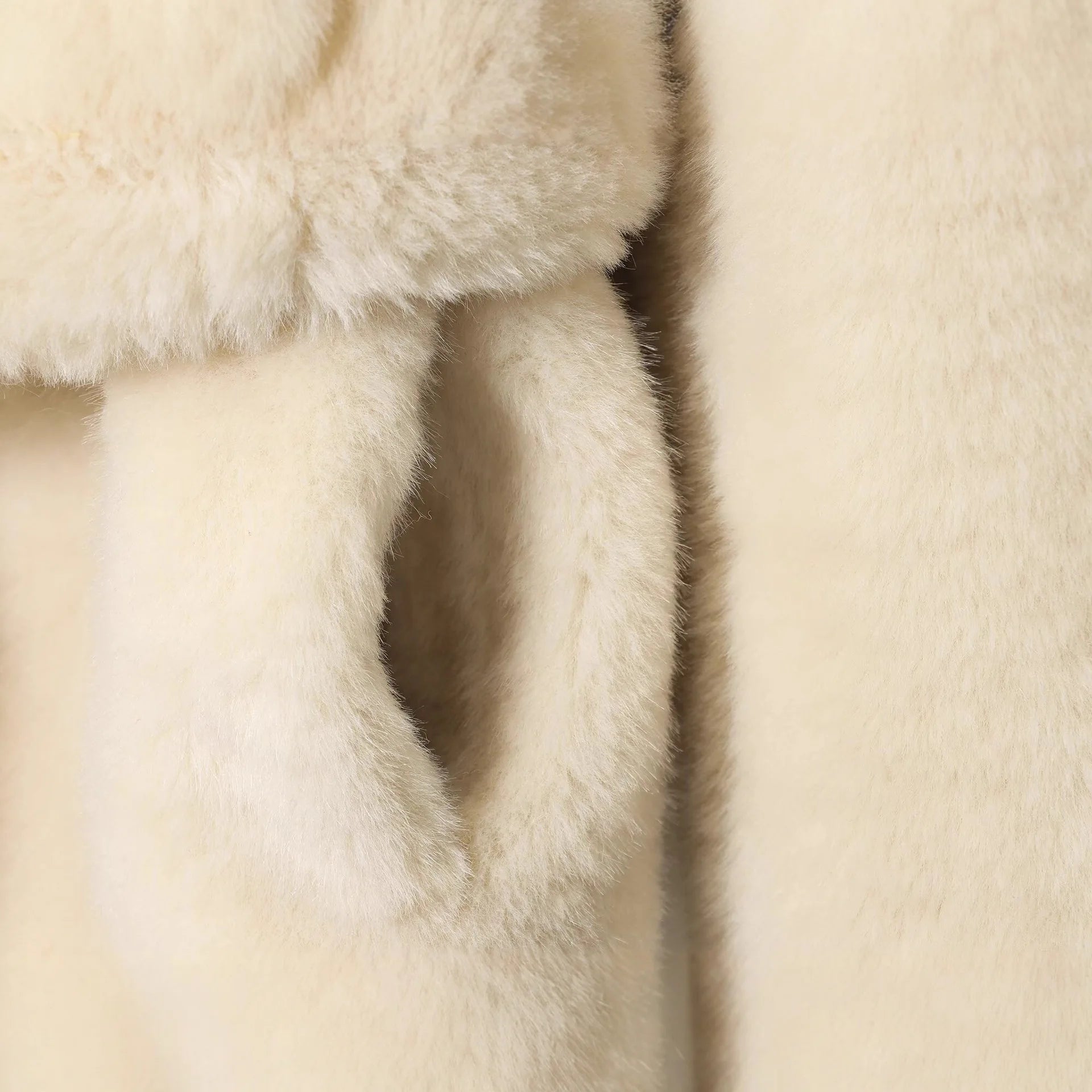 Elegant Belted Faux Fur Jacket Winter New Arrival Women's Outerwear Commute Style Mixed Fabric Long Sleeve High-Quality Sensa...