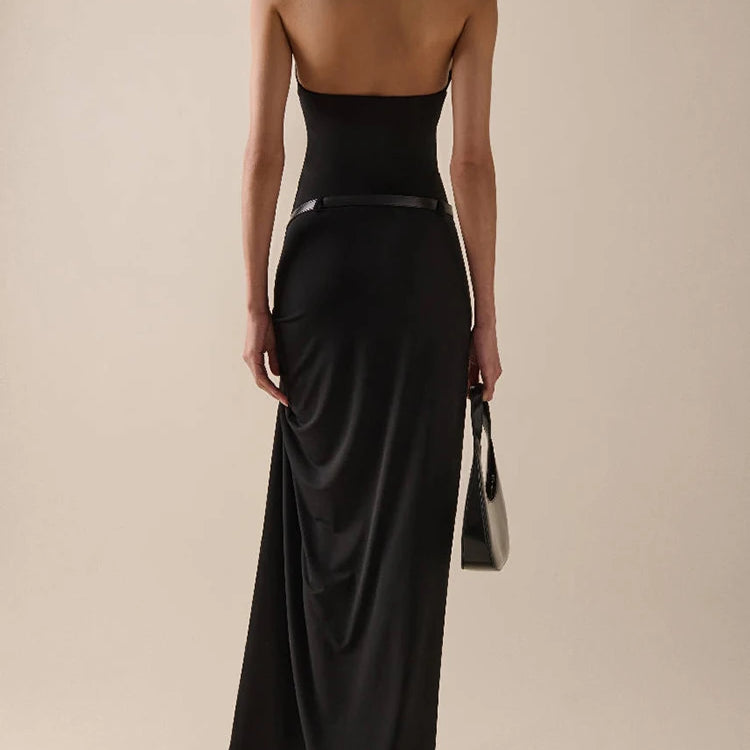 Urban Chic Black Halter Open Back & Slit Dress for Sophisticated Nights Party Evening Gown