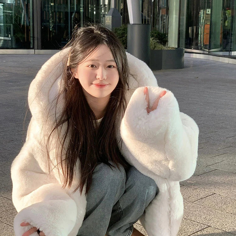 Lautaro Autumn Winter Thickened Warm White Reversible Faux Fur Coat Women with Fake Fur Inside Loose Luxury Cute Fluffy Jacket