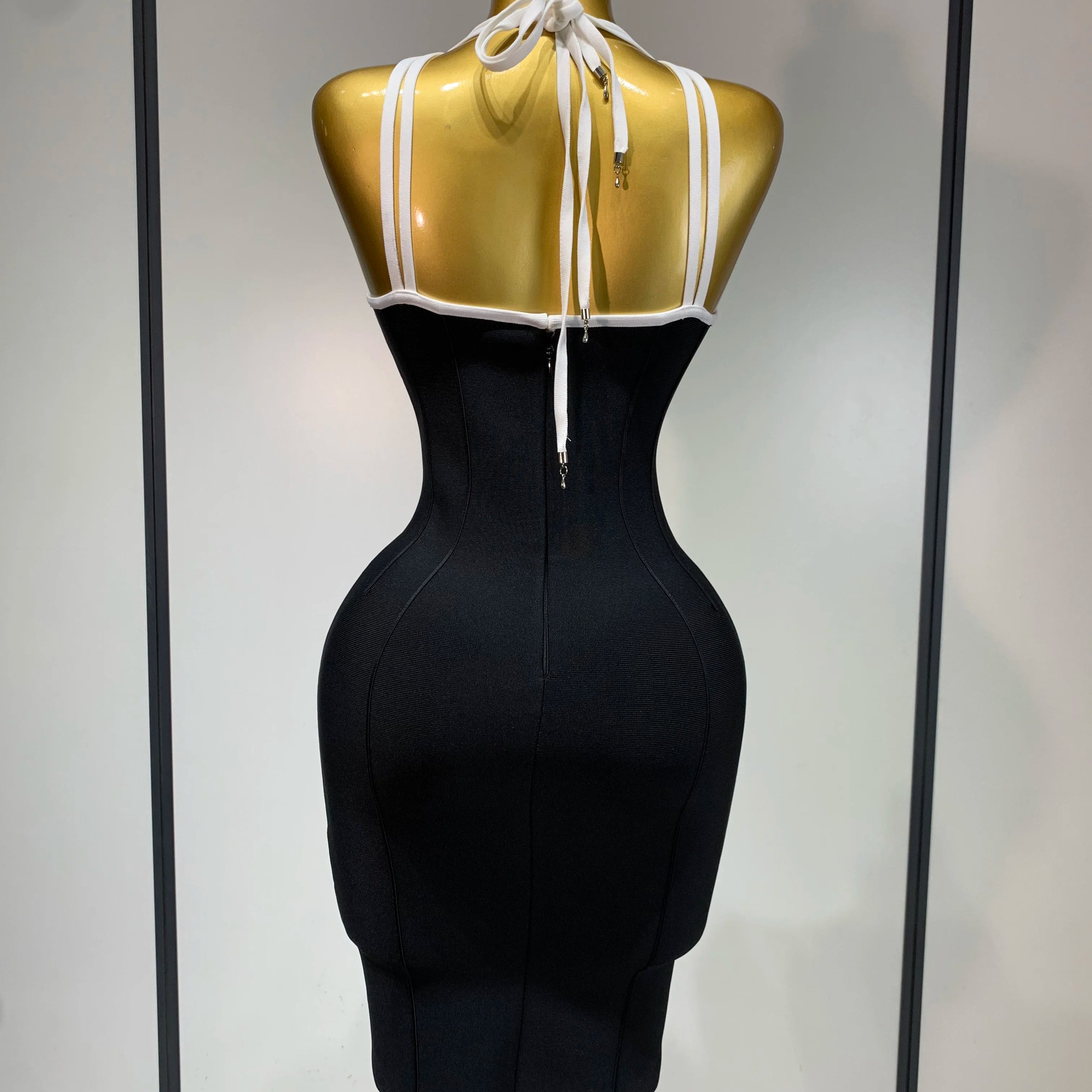 Women Elegant Fashion Dress Halter Neck Bodycon Bandage Dress Celebrity Evening Party Club Gown Sexy Backless Birthday Dress