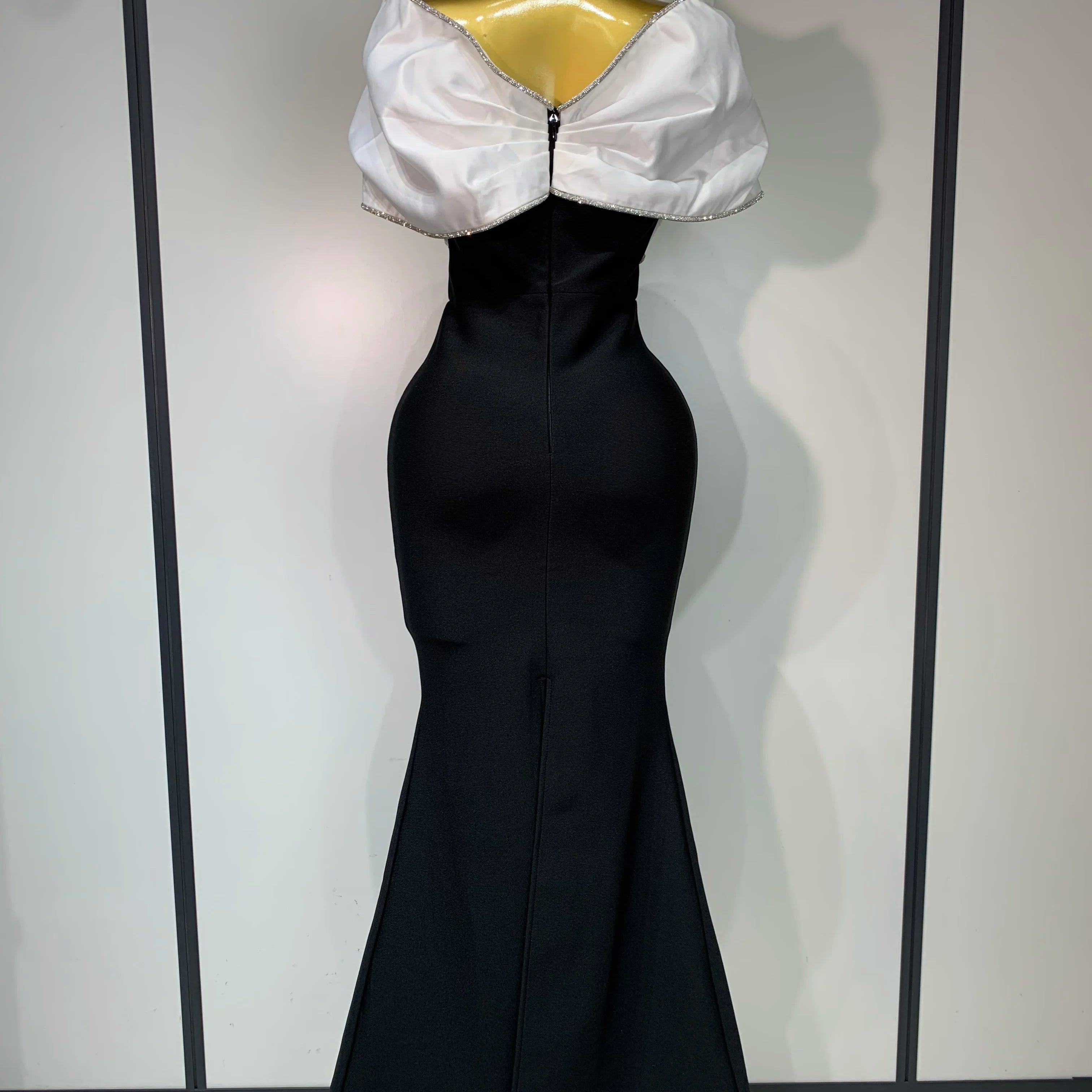 Women Sexy Off Shoulder Rhinestone Bodycon Maxi Long Bandage Dress 2025 Celebrity Elegant Evening Party Luxury Birthday Outfit