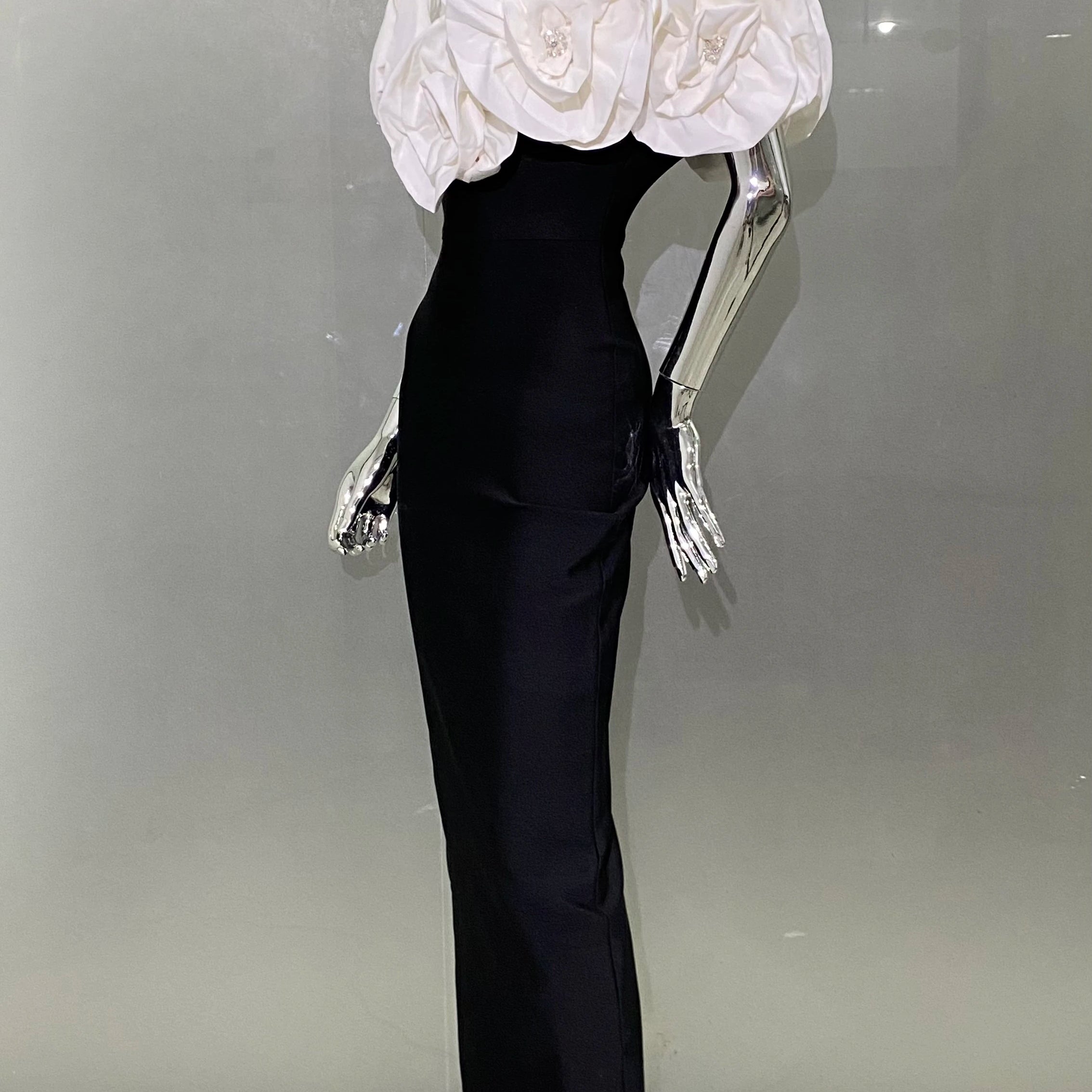 Fashion Big White Flowers Women Sexy Off the Shoulder Bodycon Long Bandage Dress Celebrate Evening Party Birthday Dress