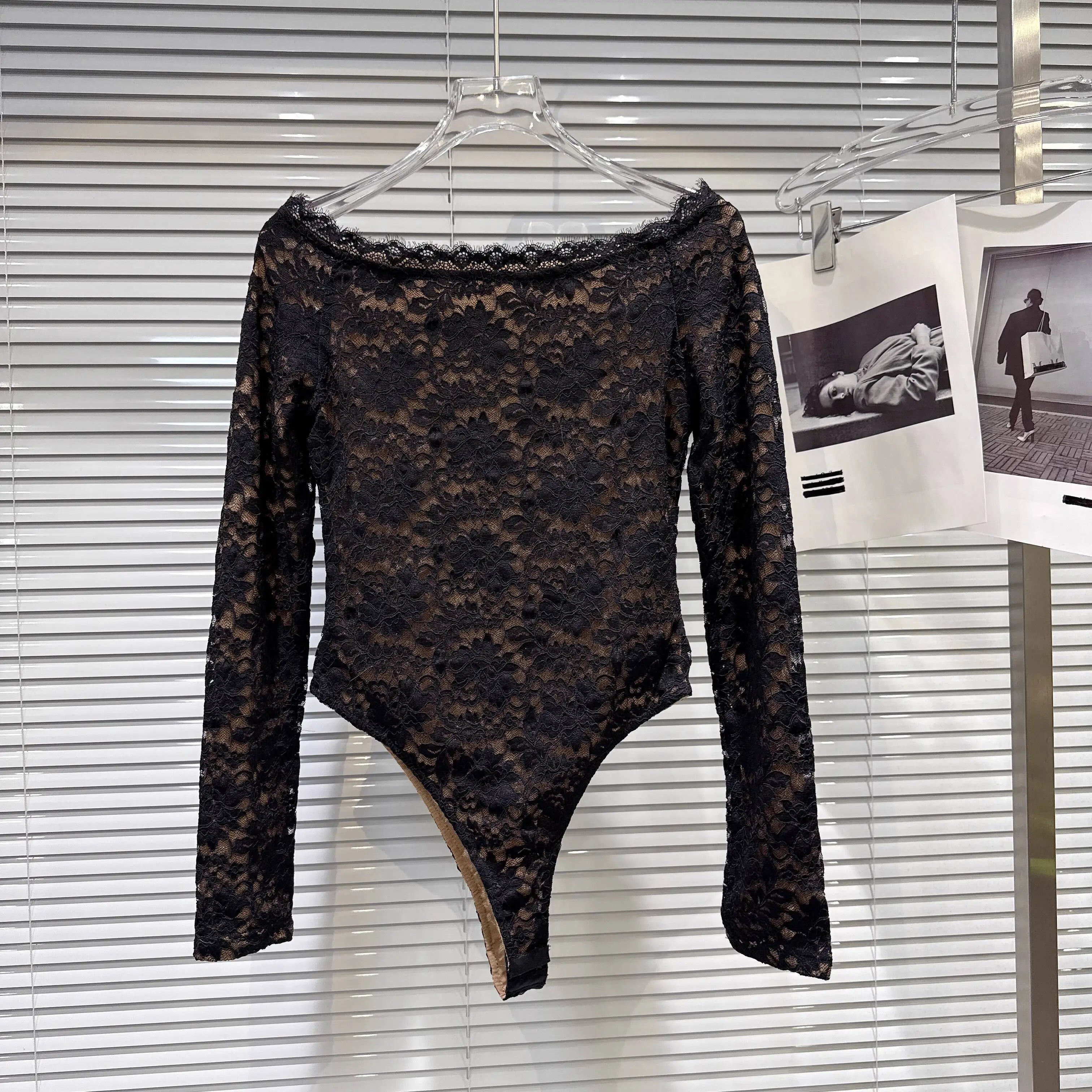 Winter New Fashion Off-Shoulder Lace Base Jumpsuit Top For Women Slim Fit Versatile Solid Color Shirts Female 11A07951 Black