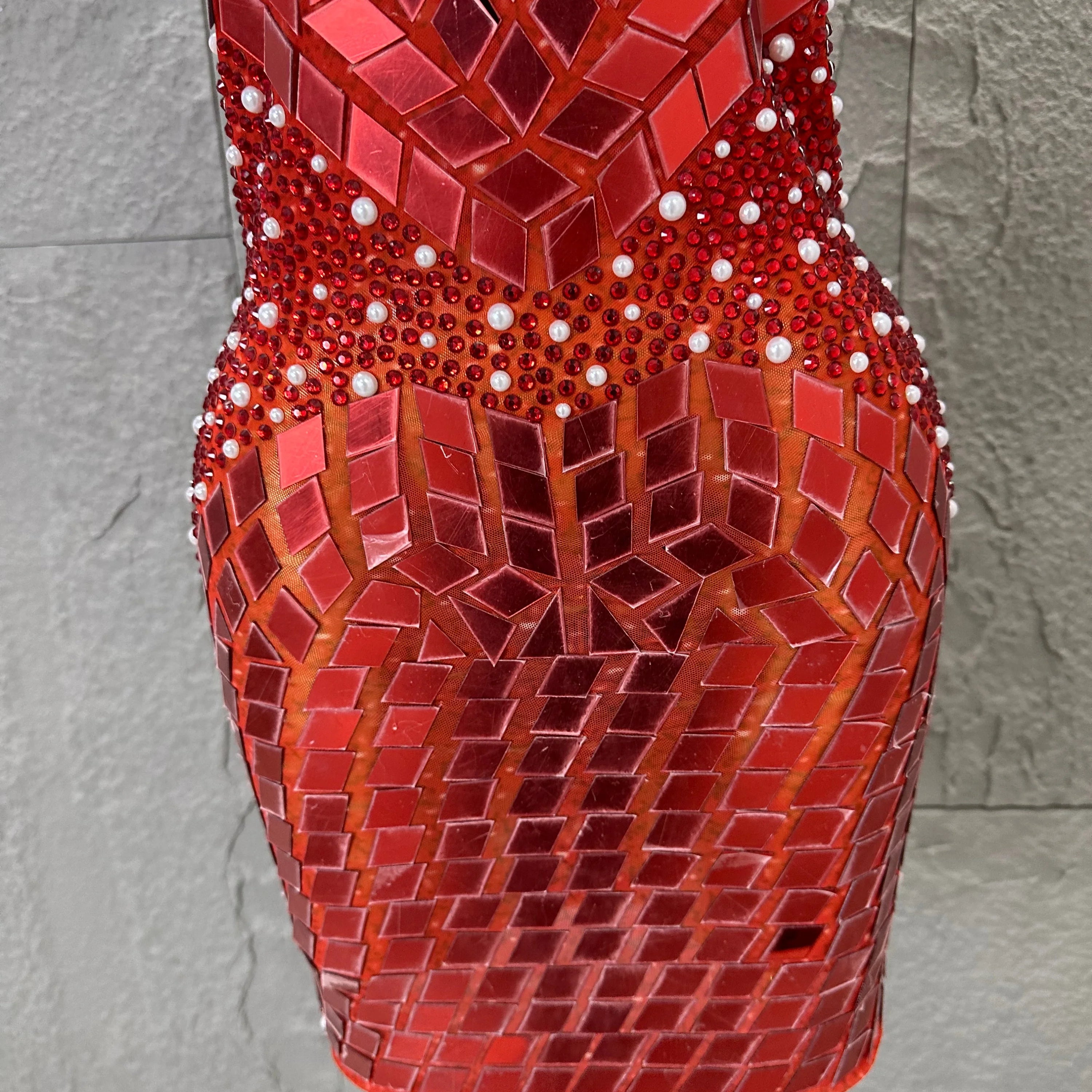 Luxury Gold Red Halter Neck Bandage Mini Dress Diamond Mirror Pearl Embellished Bodycon Formal Evening Gown