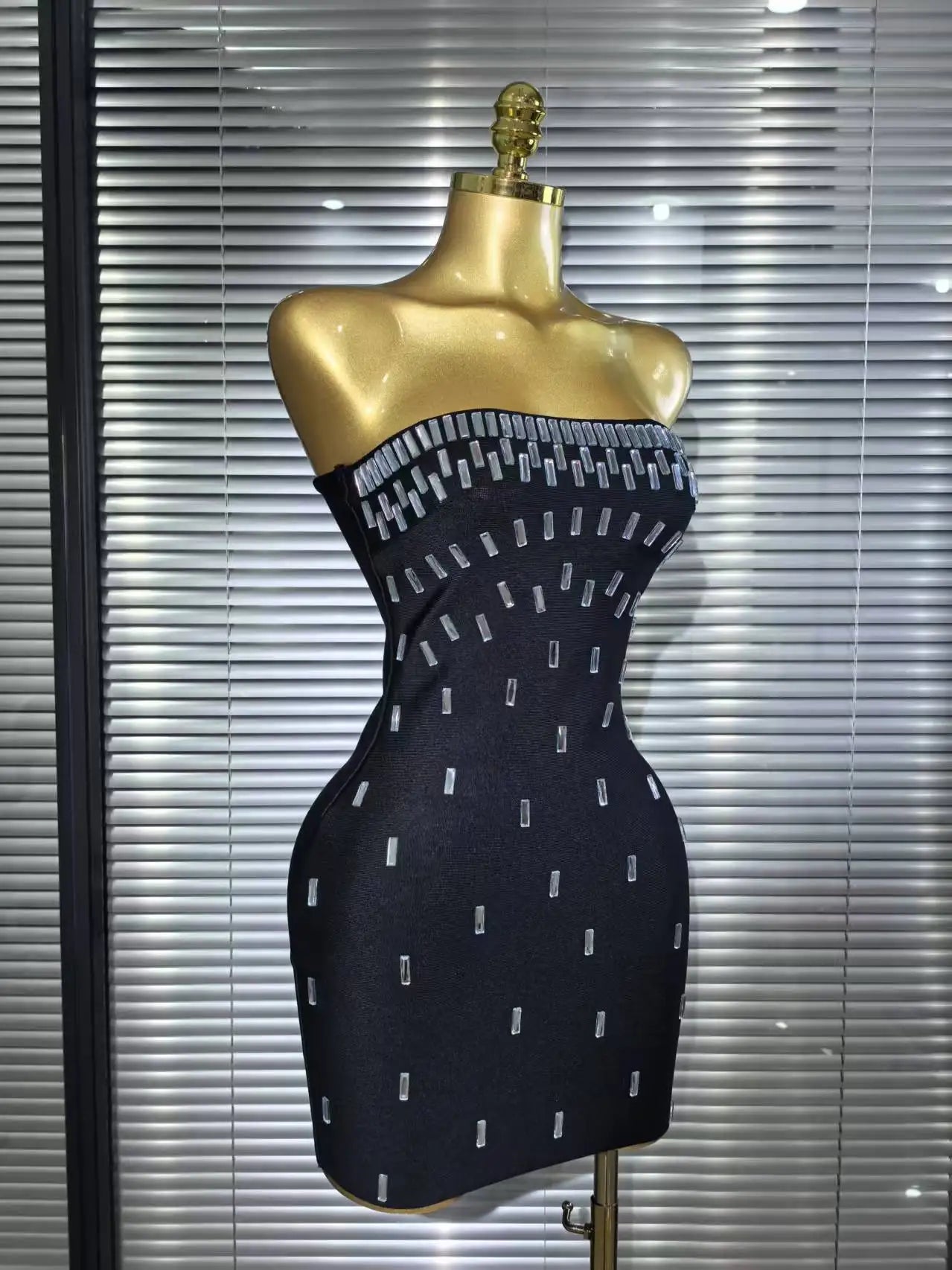 Black Color Women Sexy Strapless Shinning Crystal Bodycon Mini Bandage Dress Celebrate Nightclub Party Cocktail Outfit