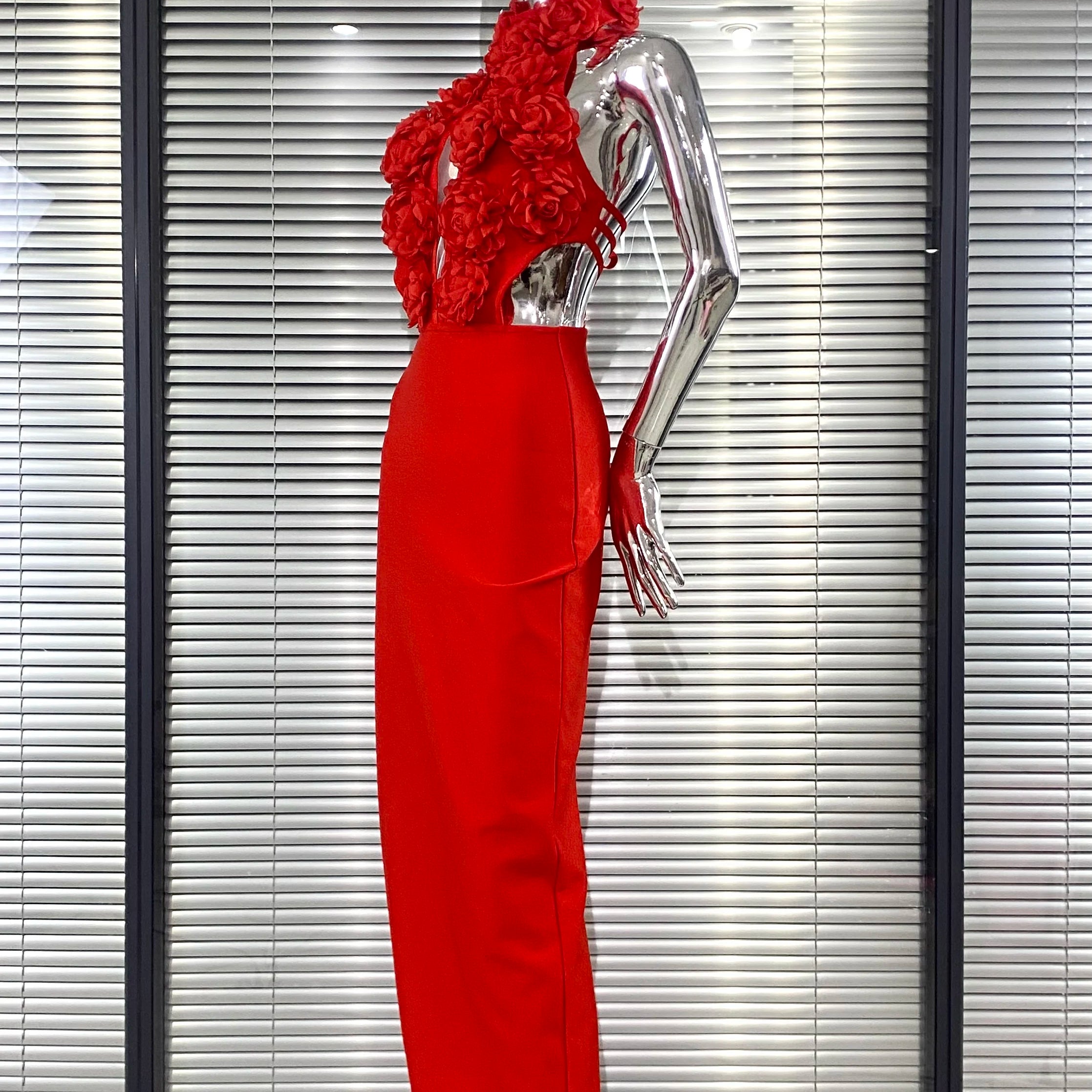 Red Color Women Sexy Halter Backless Off the Shoulder Florals Bodycon Long Bandage Dress Wedding Mermaid Celebrate Birthday Wear