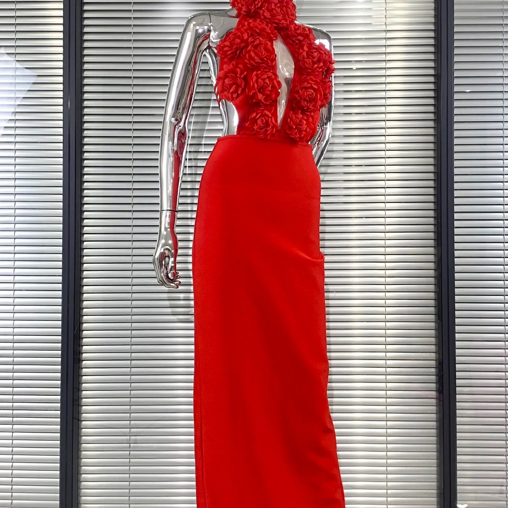 Red Color Women Sexy Halter Backless Off the Shoulder Florals Bodycon Long Bandage Dress Wedding Mermaid Celebrate Birthday Wear