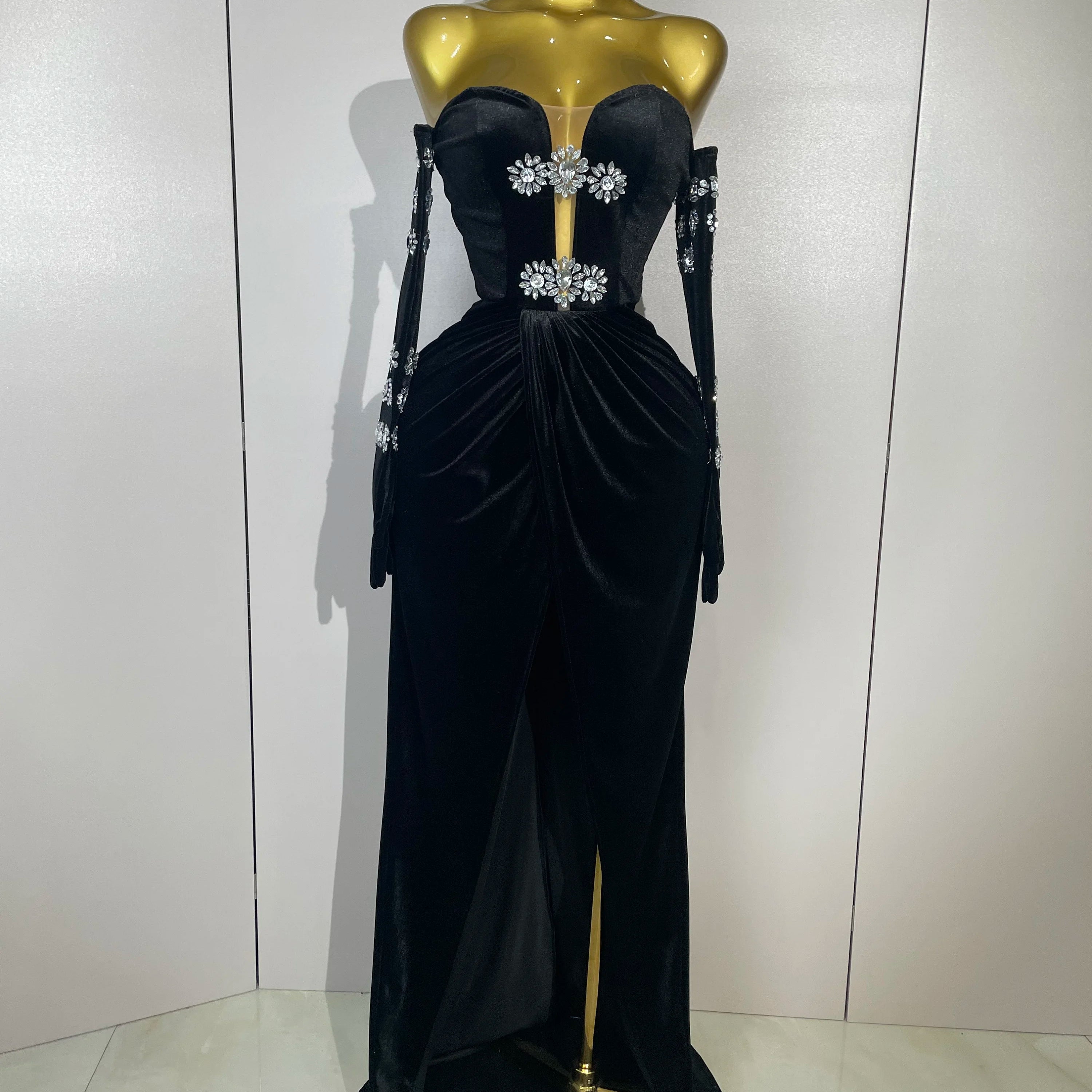 2025 Sparkly Rhinestones Mesh Sexy Split Velvet Gloves Long Dress Women Birthday Celebrate Wedding Gown Stage Photo Shoot Wear black