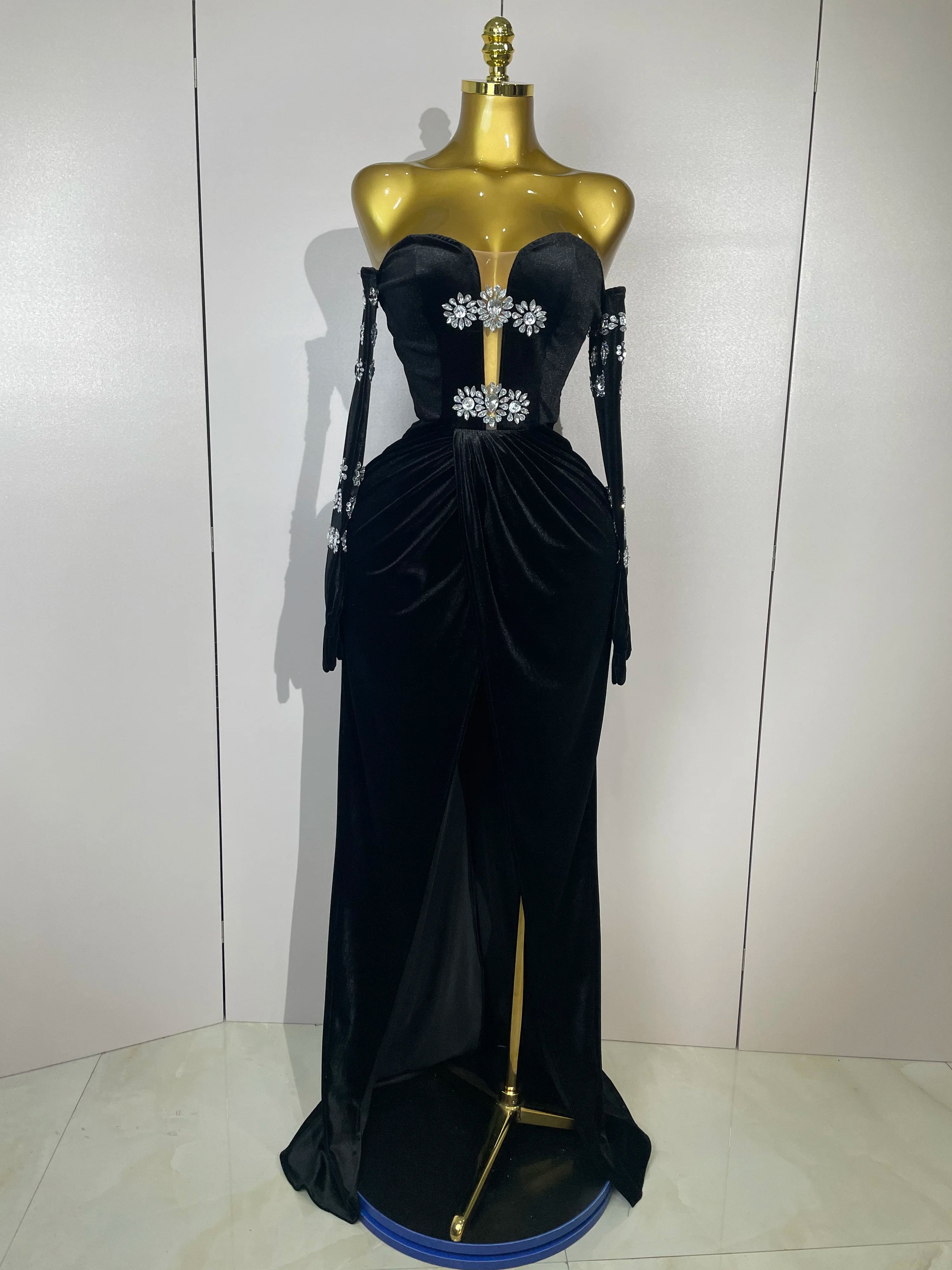 2025 Sparkly Rhinestones Mesh Sexy Split Velvet Gloves Long Dress Women Birthday Celebrate Wedding Gown Stage Photo Shoot Wear black