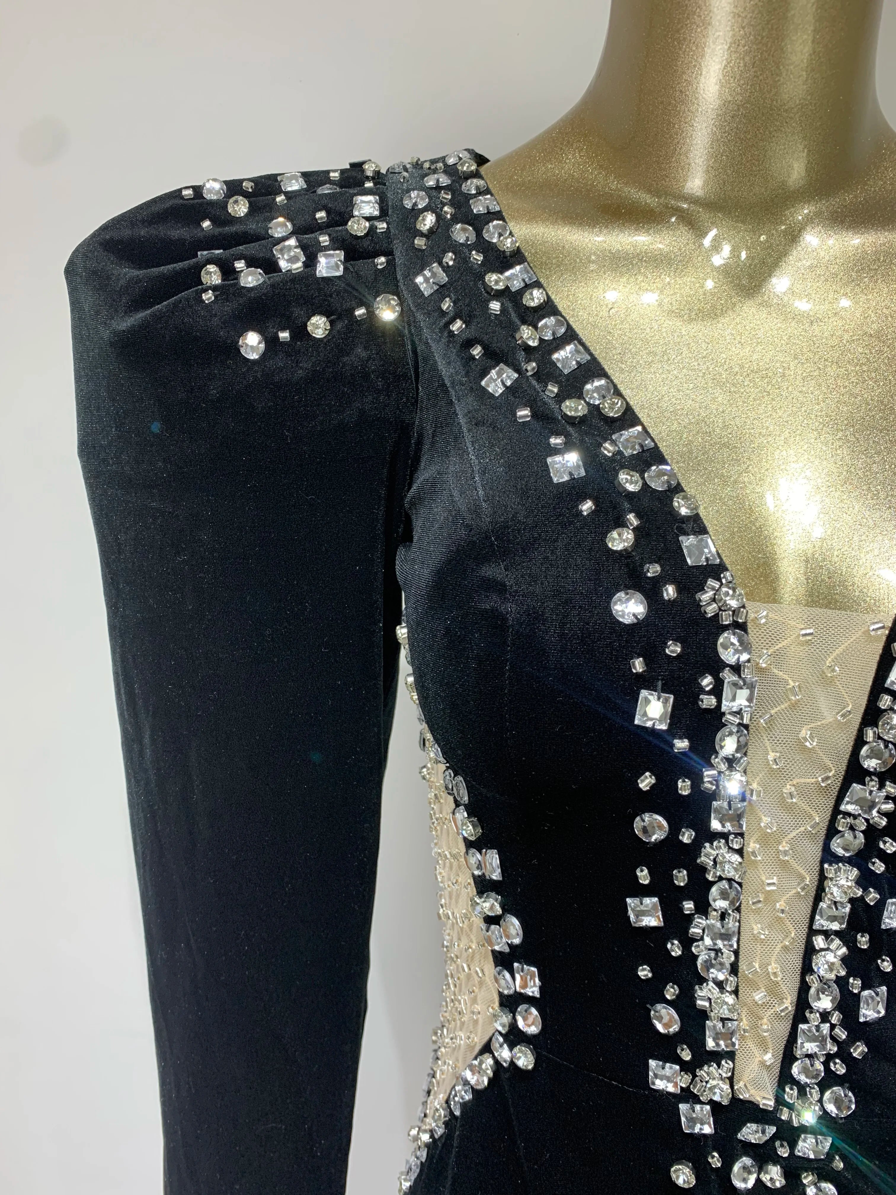 Women Winter Sexy One Shoulder Long Sleeve Beading Diamonds Maxi Long Gowns Dress Elegant Celebrity Evening Party Club Dress