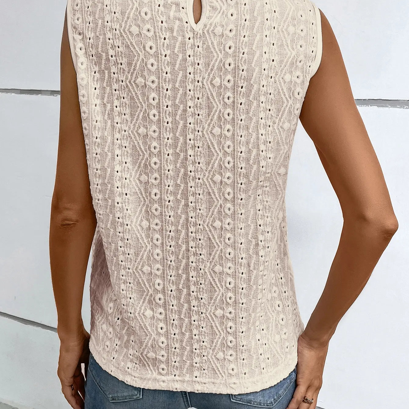 Cross border hot selling European American women's knitted jacquard hollowed out lace patchwork collar loose casual vest