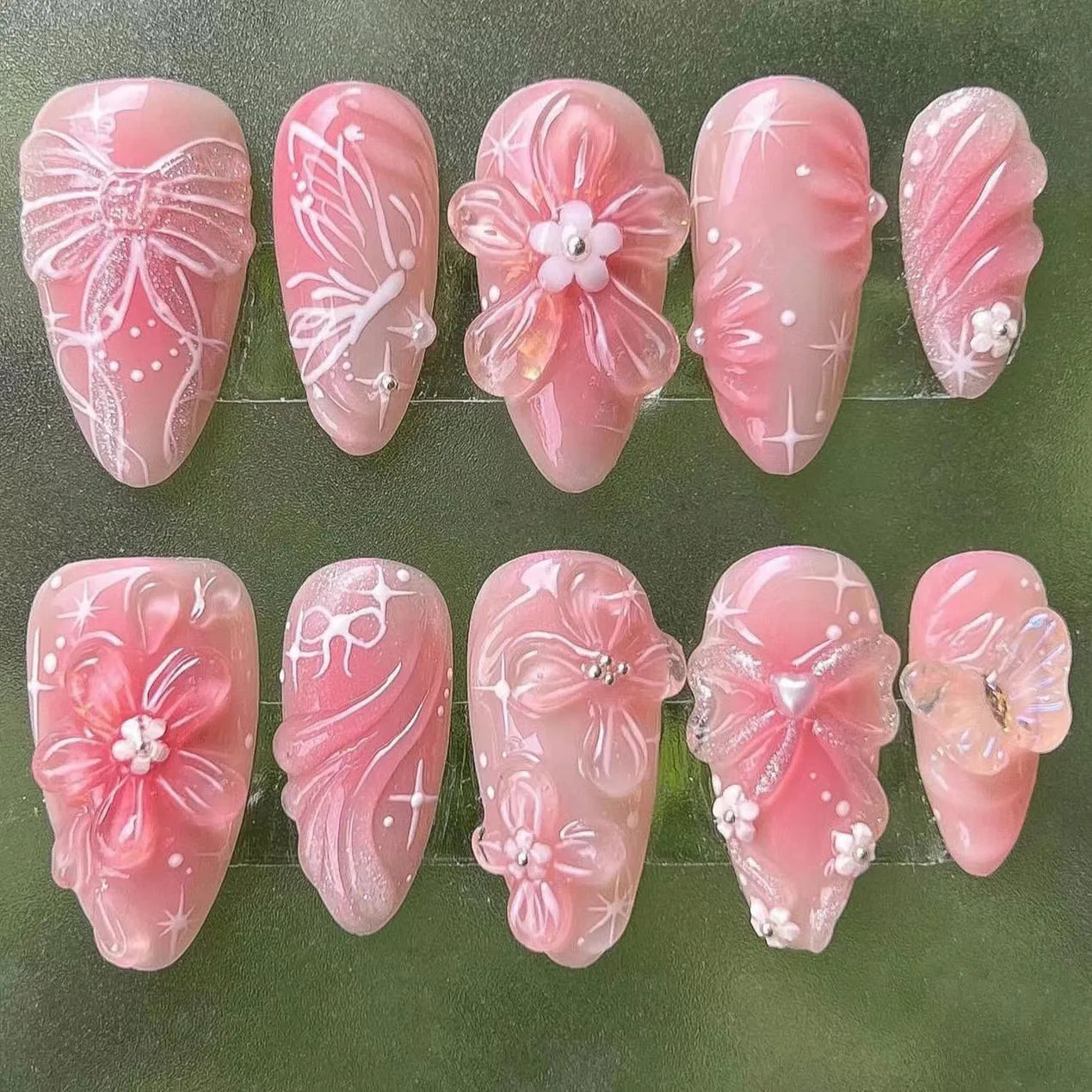 24Pcs Almond False Nails with Broken Diamond Fashion Green Flower Design Nail Art Tips Wearable Full Cover Press on Fake Nails 3402
