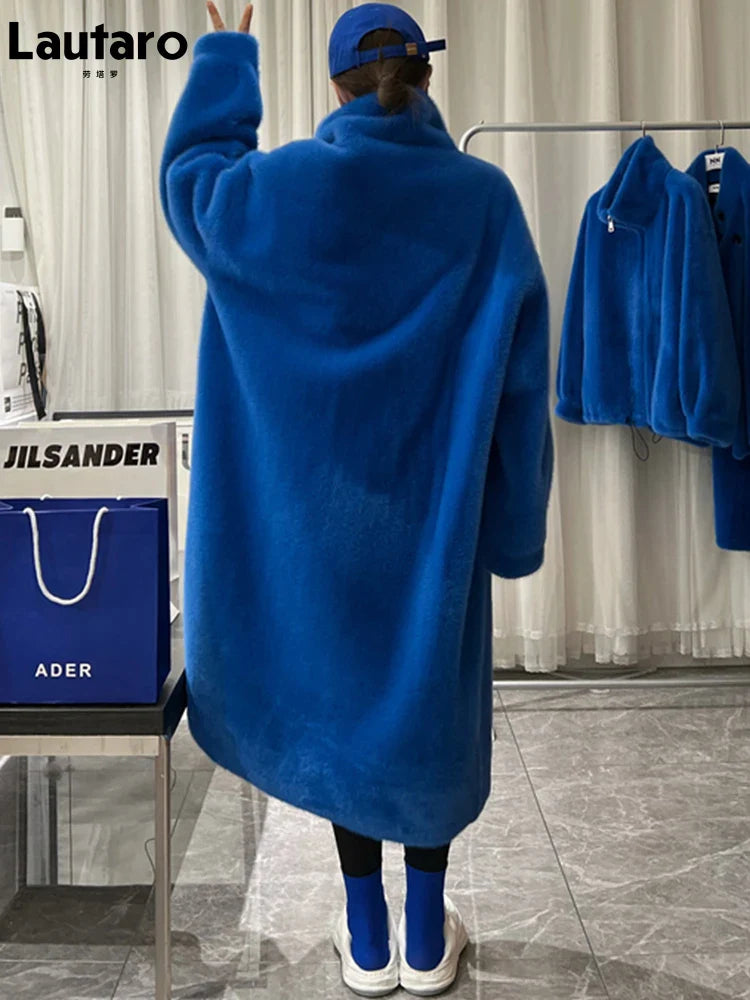 Winter Long Oversized Blue White Black Fluffy Thick Warm Faux Fur Coat Women Zip Up Runway Designer Korean Fashion 2022
