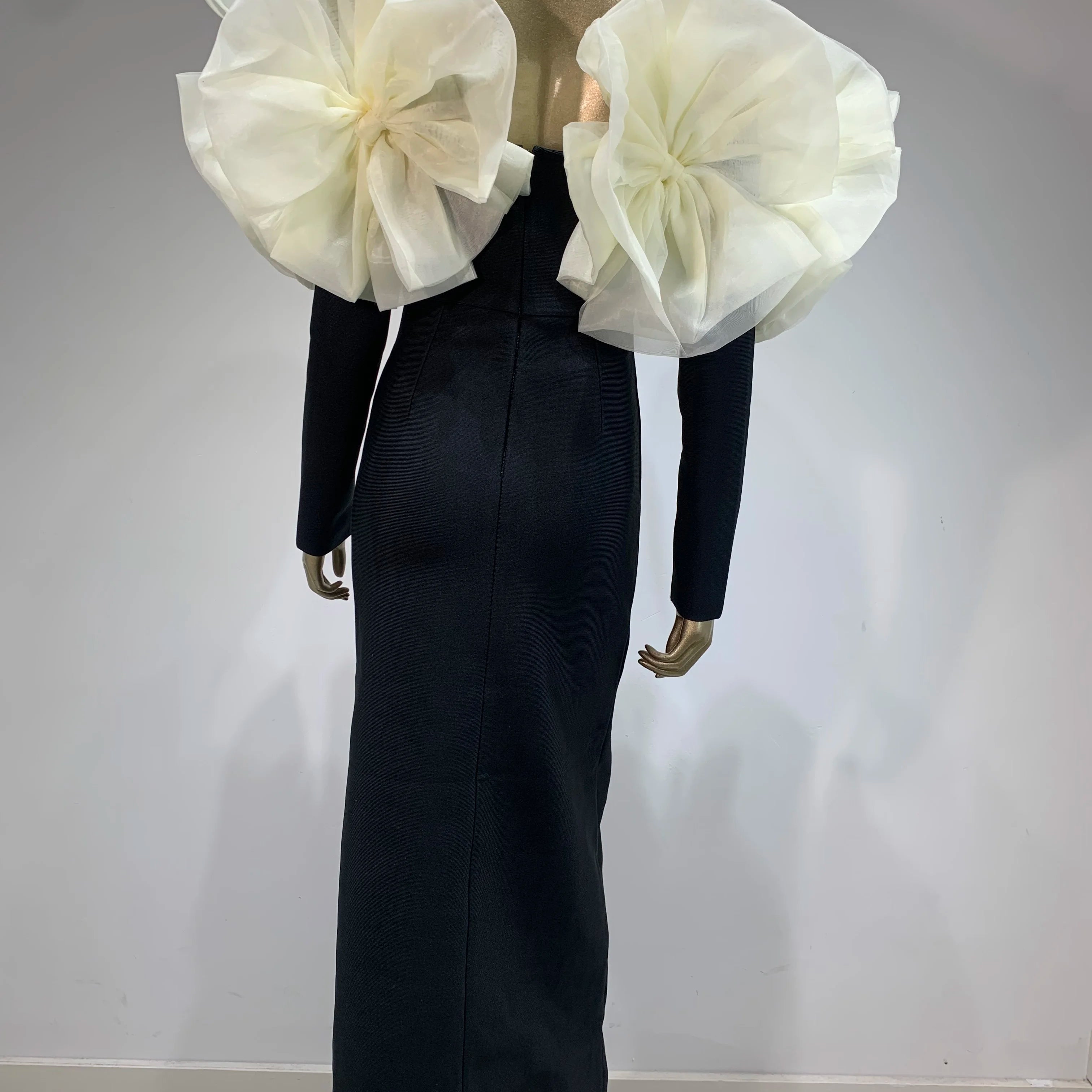 Women Sexy Off Shoulder Long Sleeve Red Black Maxi Long Celebrity Bodycon Bandage Dress 2025 Elegant Evening Club Party Dress