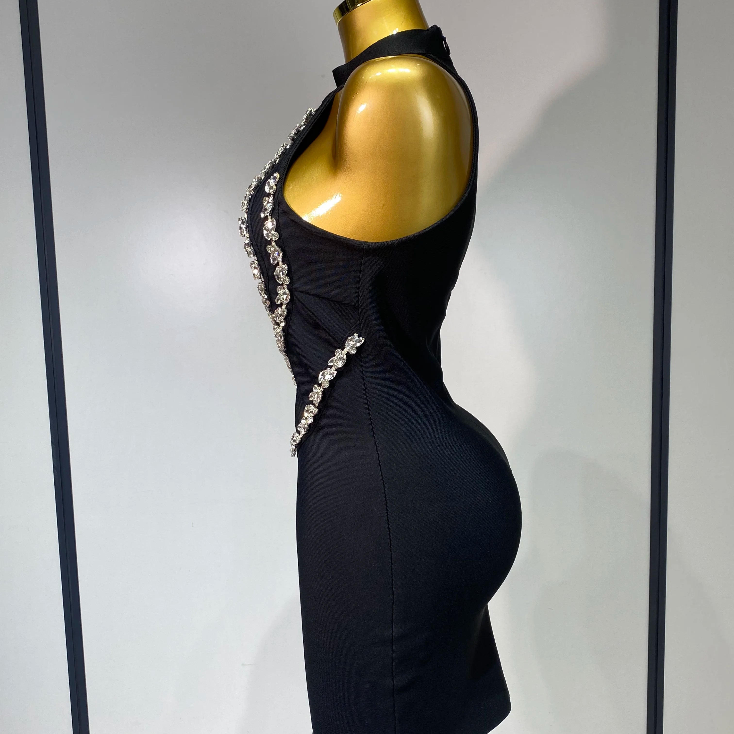 Women Sexy High Neck Shinning Crystal Bodycon Mini Bandage Dress Nightclub Party Luxury Birthday Elegant Celebrity Evening Dress