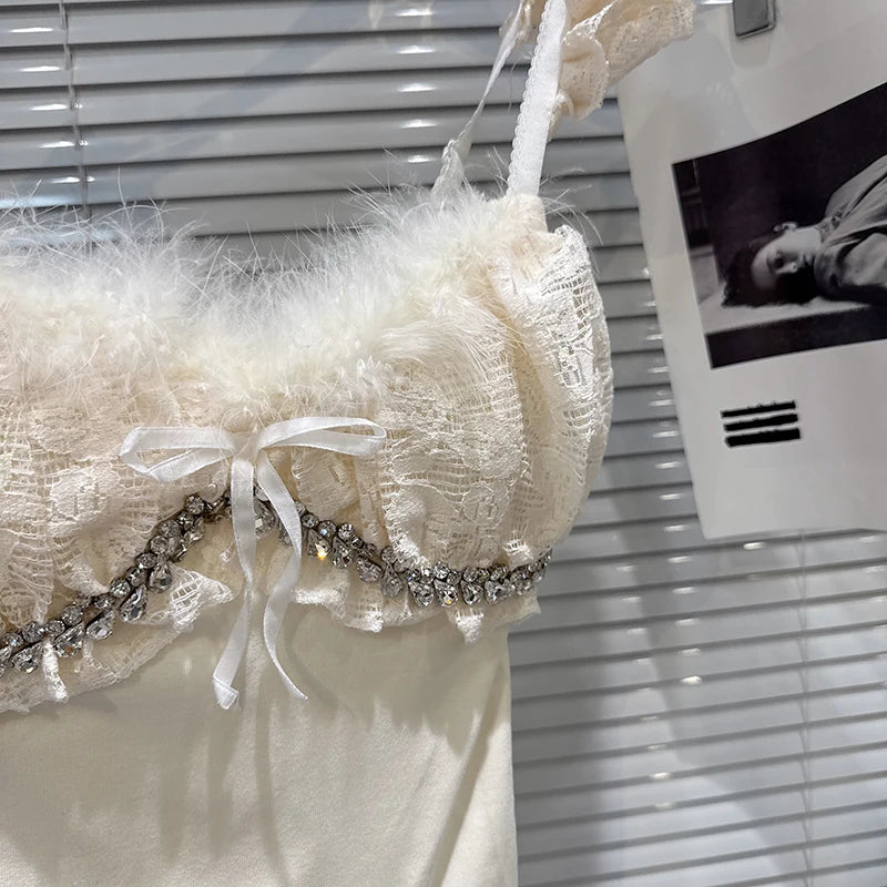 Winter New Sweet Temperament Rhinestone Edge Furry Shoulder Strap Camisole Top For Women Slim Fit Vest Female 11A07898