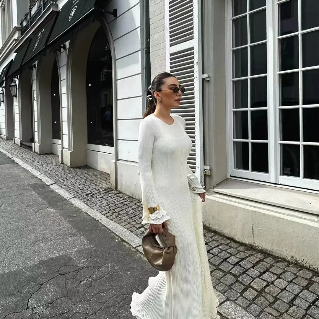 Autumn New Ladies Elegant Flared Sleeve Knitted Dress Women Fashion Crew Neck White Slim Robes Summer Female Party Dresses
