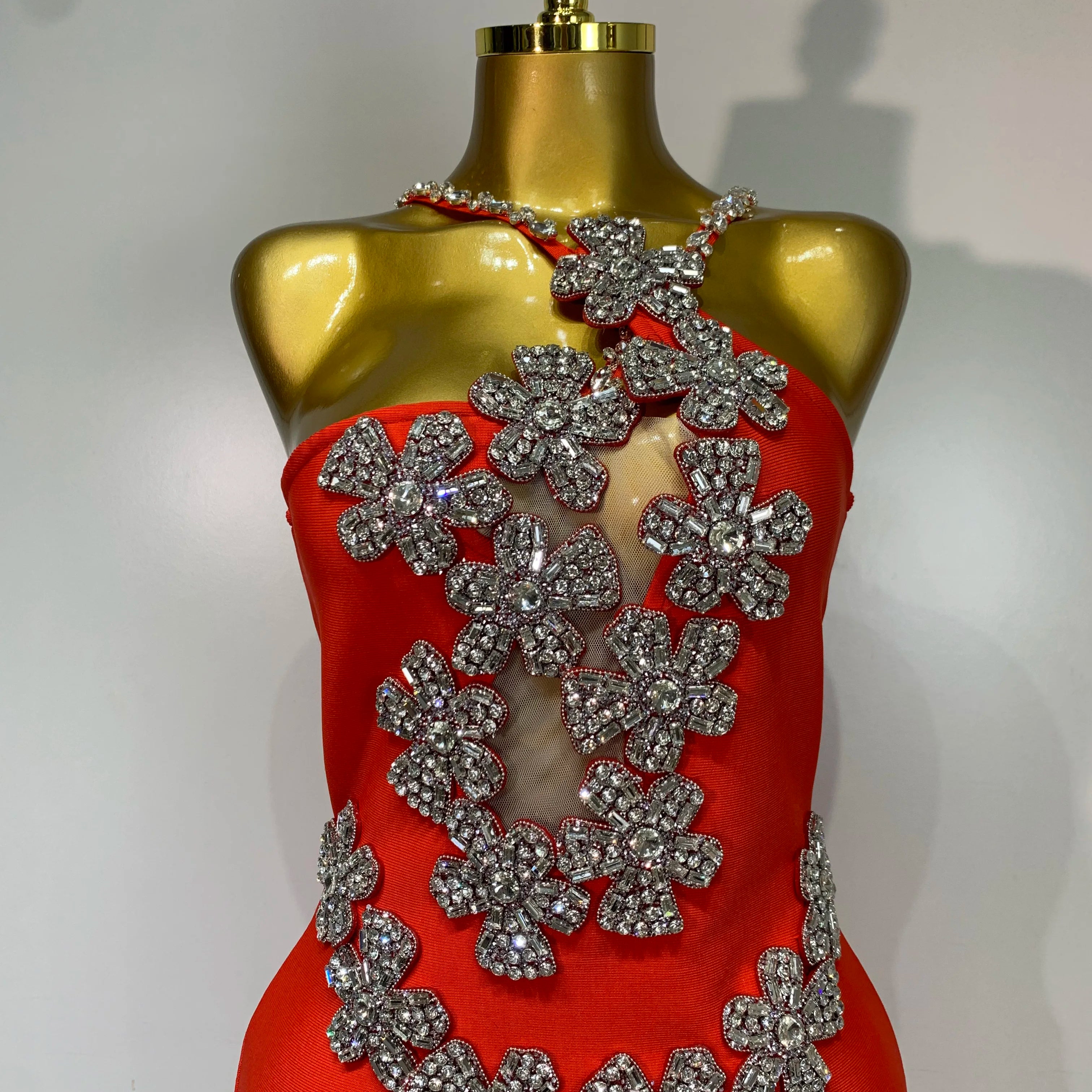 Women Sexy Shining Beading White Maxi Long Bodycon Bandage Dresses Celebrity Birthday Evening Party Elegant Knitted Clothing