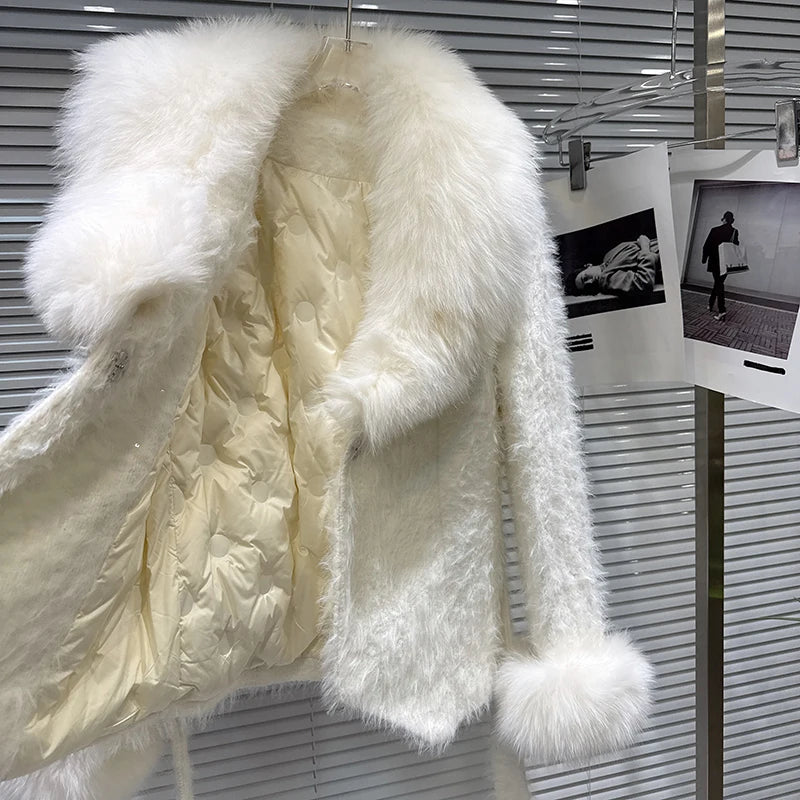 Winter New Fashion Fox Fur Collar Lace-up Waist Cotton Liner Coat For Women High Quality Jacket Female 11A07778