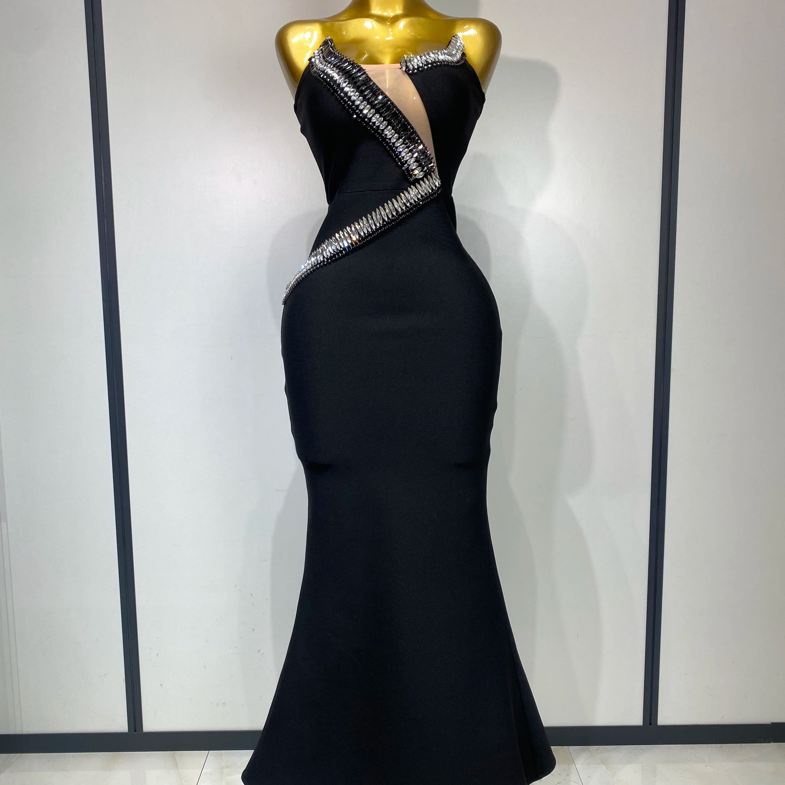Women Sexy Strapless Bodycon Bandage Dress Rhinestone Celebrity Elegant Evening Party Gown Luxury Birthday Wedding Guest Dress black