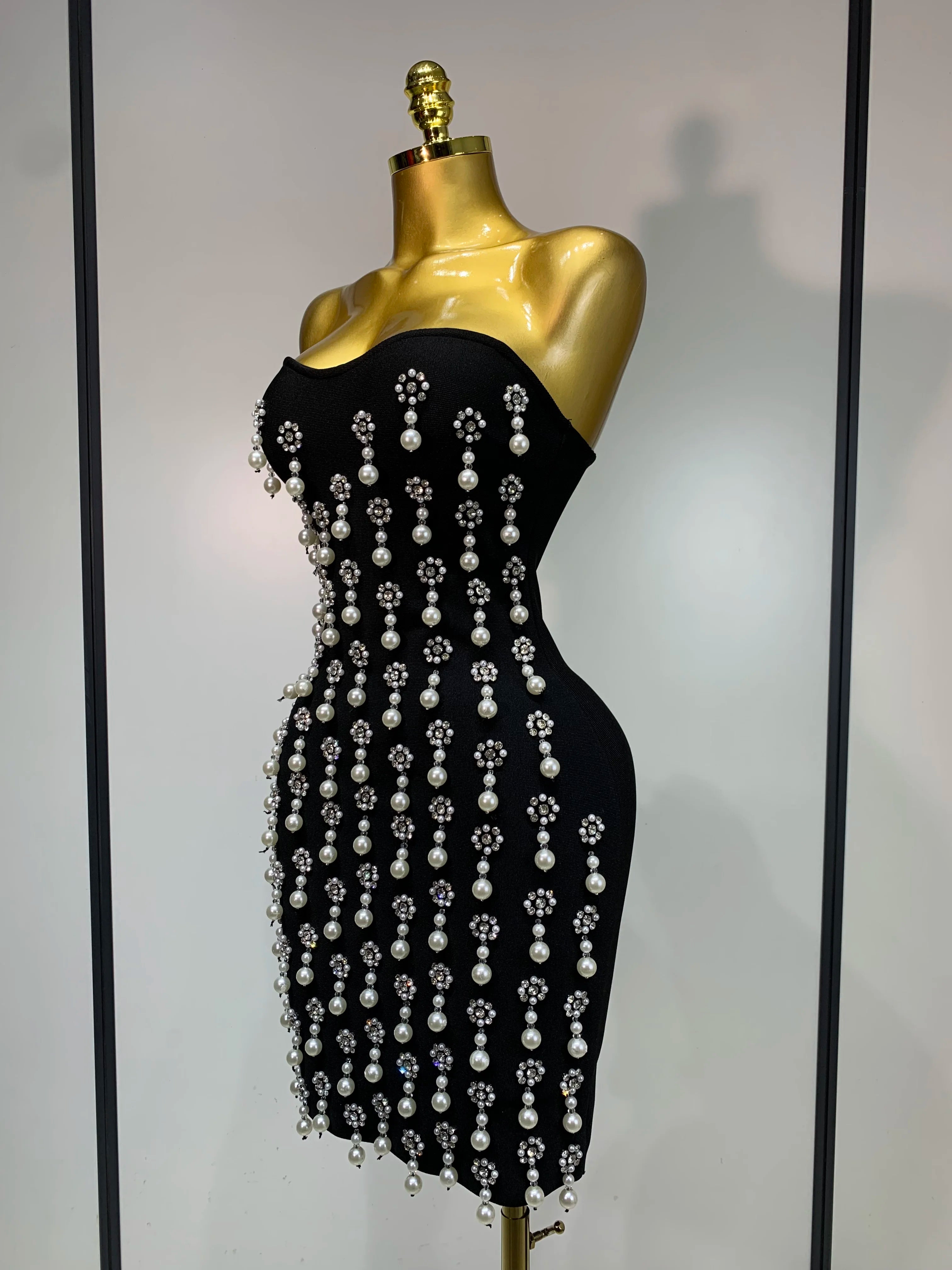 High Qualit Pearl Rhinestones Bodycon Strapless Mini Dress Women Sexy Backless Fashion Evening Party Club Luxury Birthday Dress