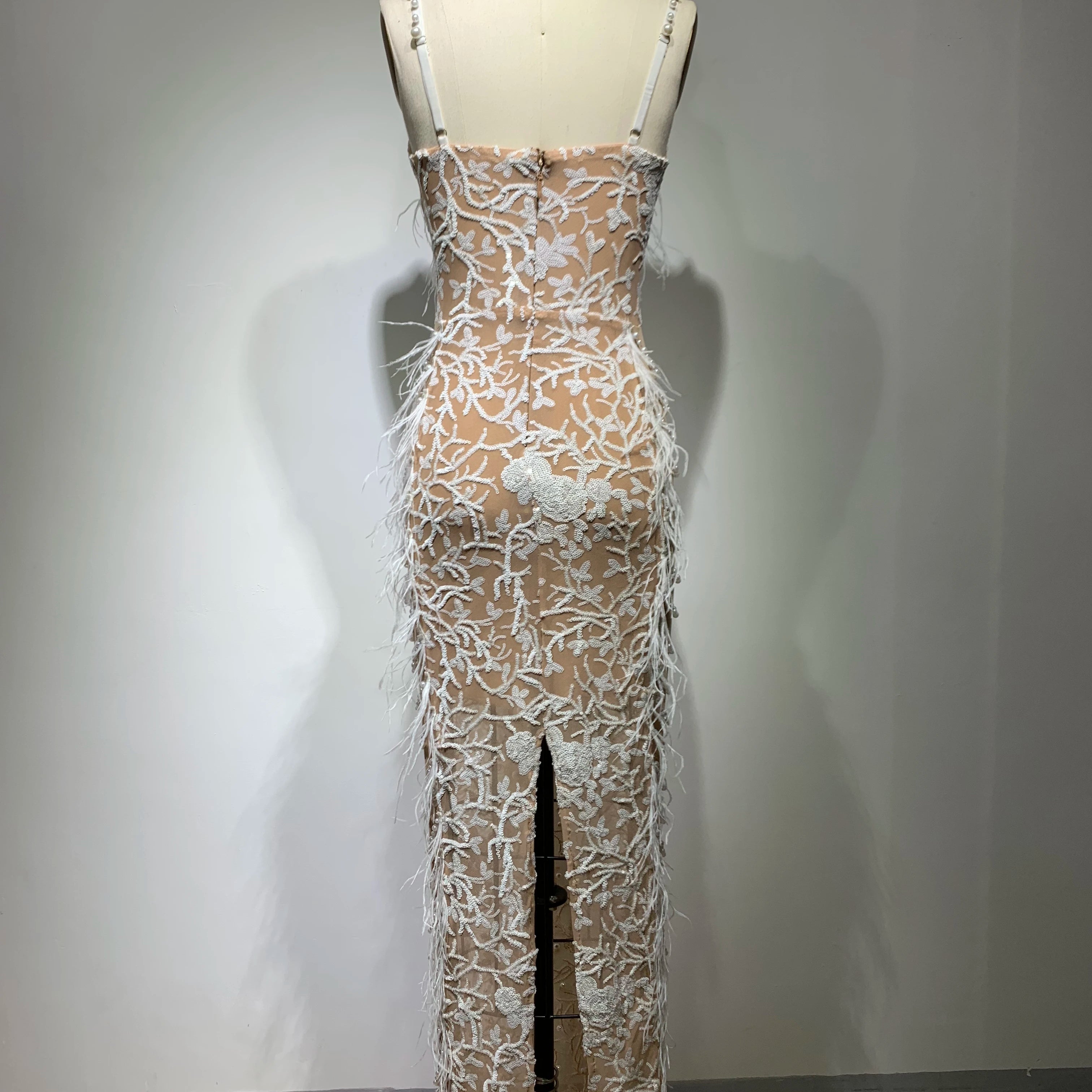 Top Handmake Luxury Women Sleeveless Sexy Feathers Pearl Beading Bodycon Long Dress Fashion Celebrate Red Carpet Dress