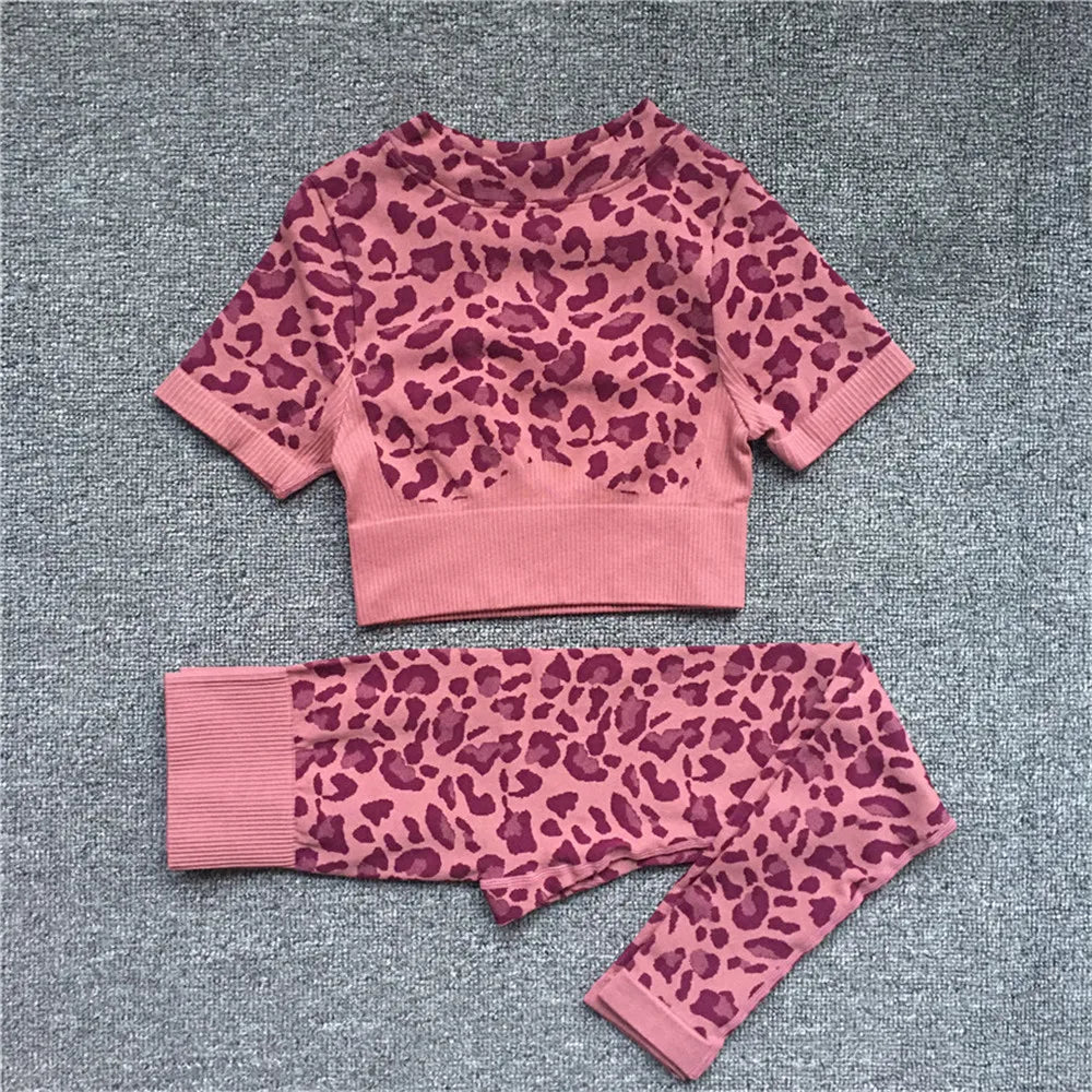 Women Fashion Sexy Leopard Printed 2 PCS Yoga Set Gym Shockproof Sports Bras Sport Leggings Running Work Out Training Suit red svtop pt set