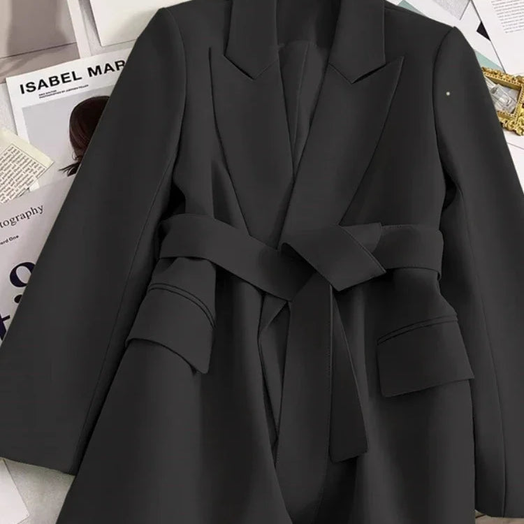 Spring New in Women's Blazer Belt Slim Fitting Temperament Fashion Small Suit Top for Women Commuting Korean Version Suit Jacket Black
