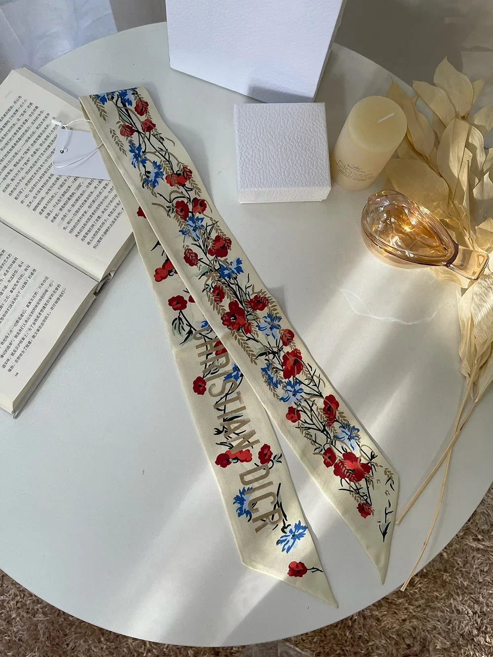 Brand CD Butterfly Around the World Women's Ribbon Scarf Twill Silk Mulberry Silk Long Small Silk Scarf Neckerchief Bags Tie fusanghua