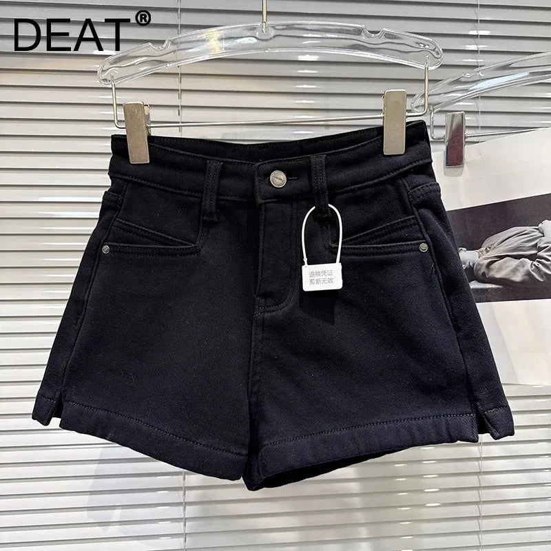 Winter New Street Style Solid Color Fleece-Lined Straight Shorts For Women Solid Color Wide-leg Short Pants 11A07807