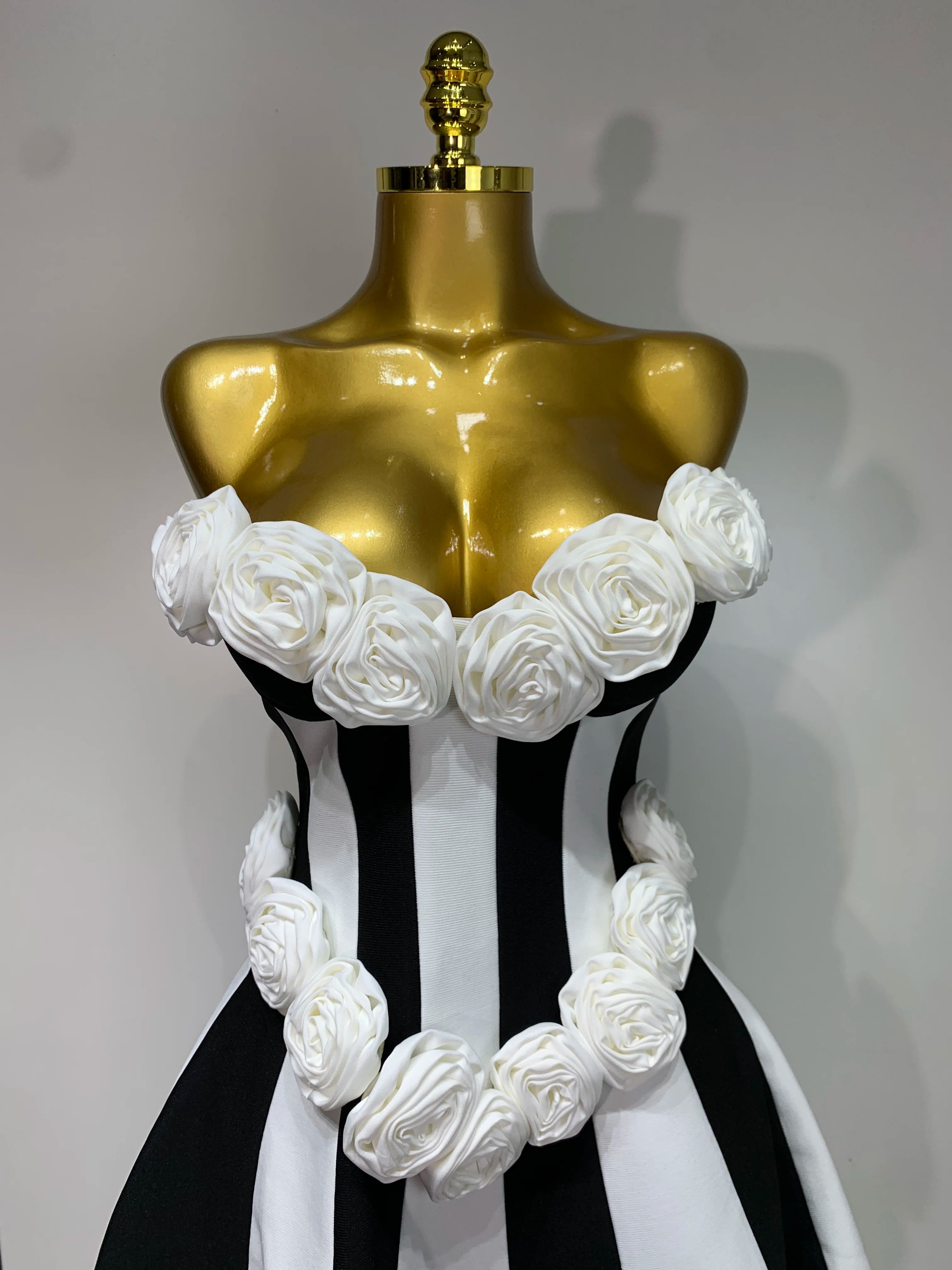 Women Flower Decoration Strapless Black White Stripe Bandage Short Dress Cocktail Party 2025 Elegant Evening Club Party Dress