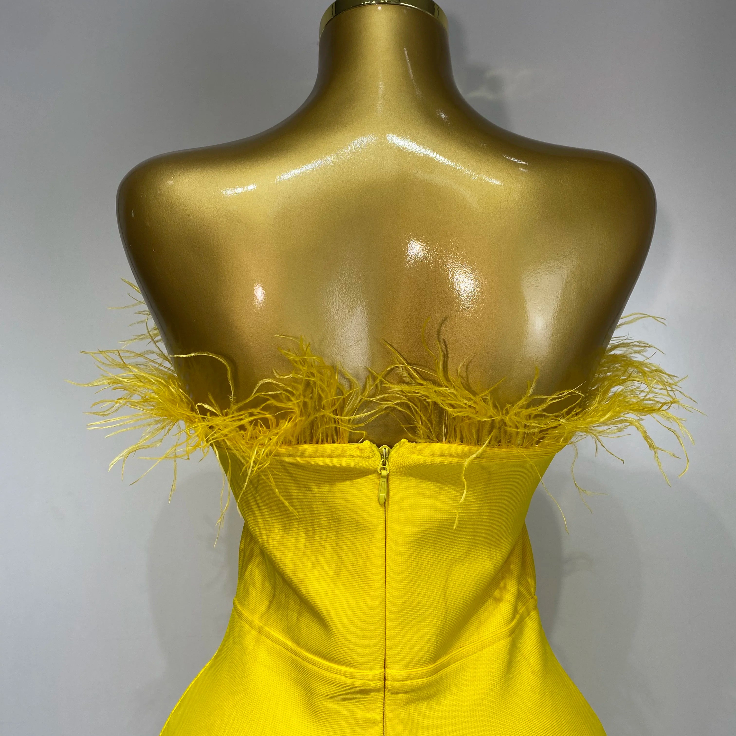 Women Sexy Backless Yellow Bodycon Bandage Dress Strapless Celebirty Elegant Feather Dresses Luxury Birthday Club Party Outfit
