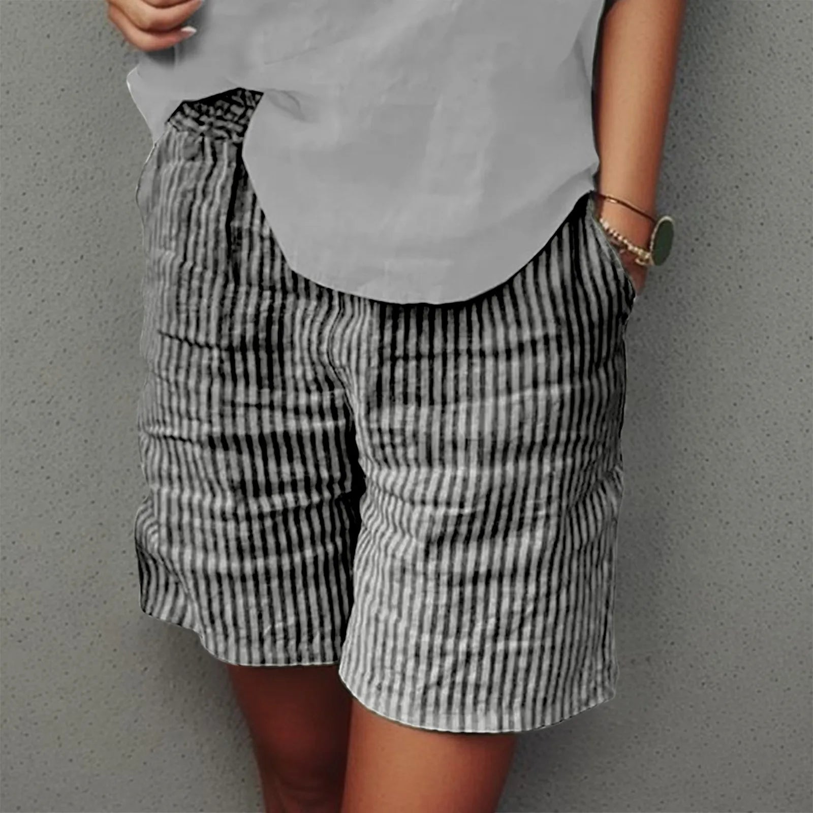 Vintage Striped Shorts Women Classic Cotton Linen Trunks Double Pocket Shorts Summer Hawaiian Beach Vacation Shorts Casual Wear White