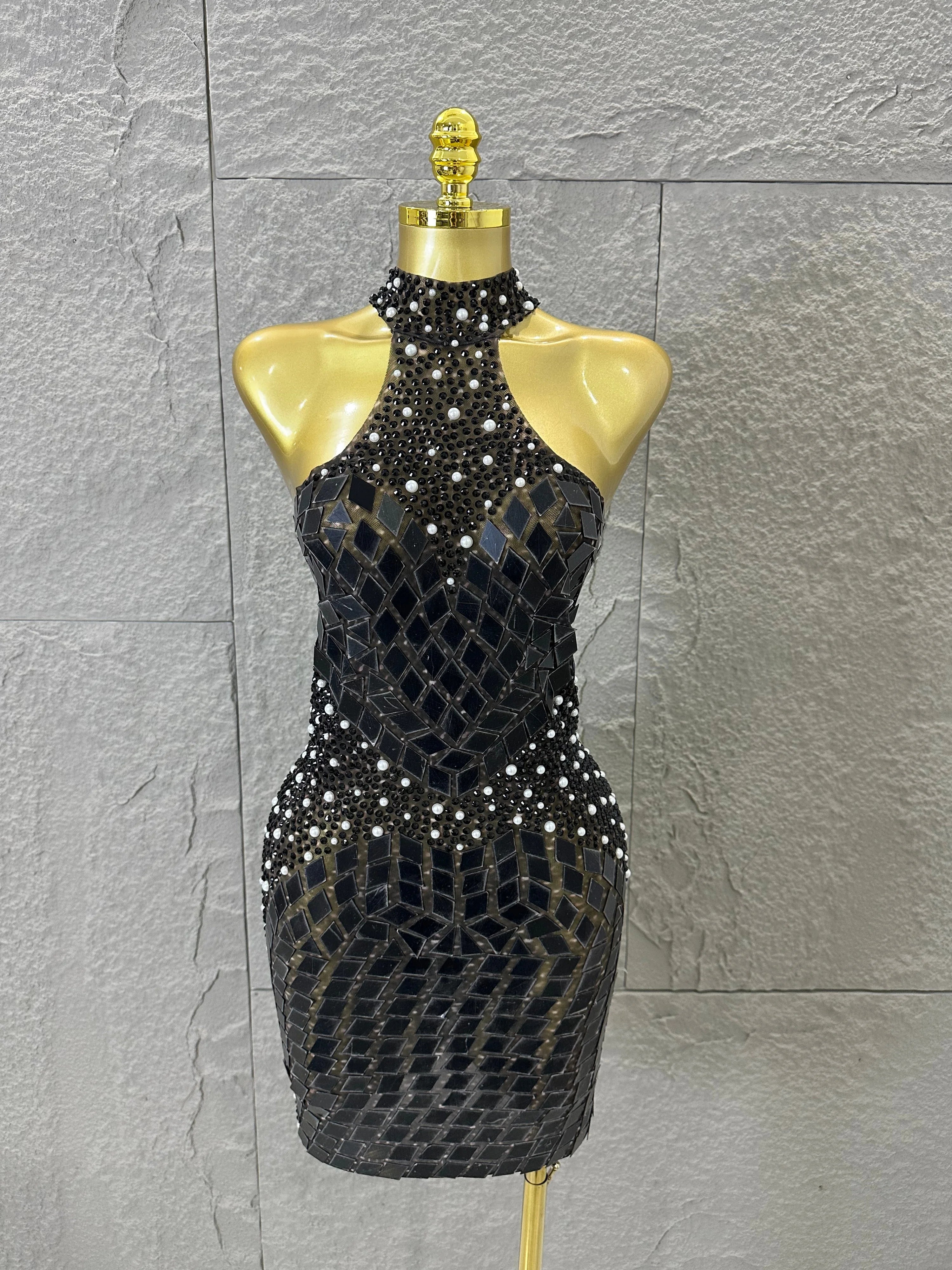 Luxury Black Gold Red Halter Neck Bandage Mini Dress Diamond Mirror Pearl Embellished Bodycon Formal Evening Gown