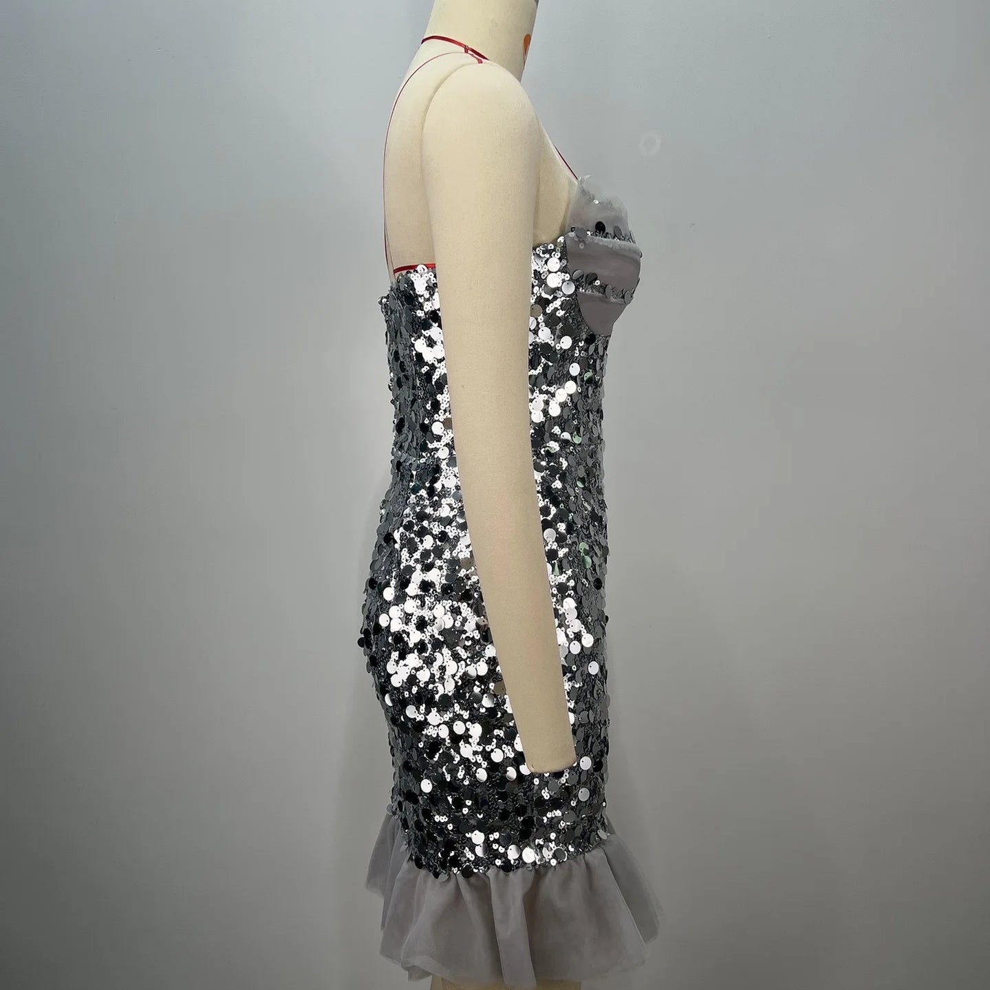 2024 Sliver Sequins Sexy Deep V Strapless Falbala Mini Dress Fashion Woman Evening Party Dress Celebrity Birthday Party Outfit