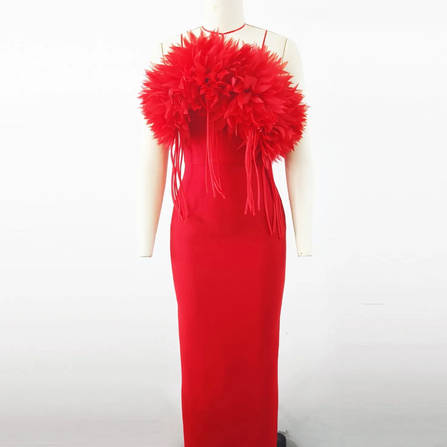 Hot Sale Women Sexy Strapless Feathers Bodycon Long Bandage Dress Fashion Celebrate Evening Party Birthday Outfit Wholesale Red