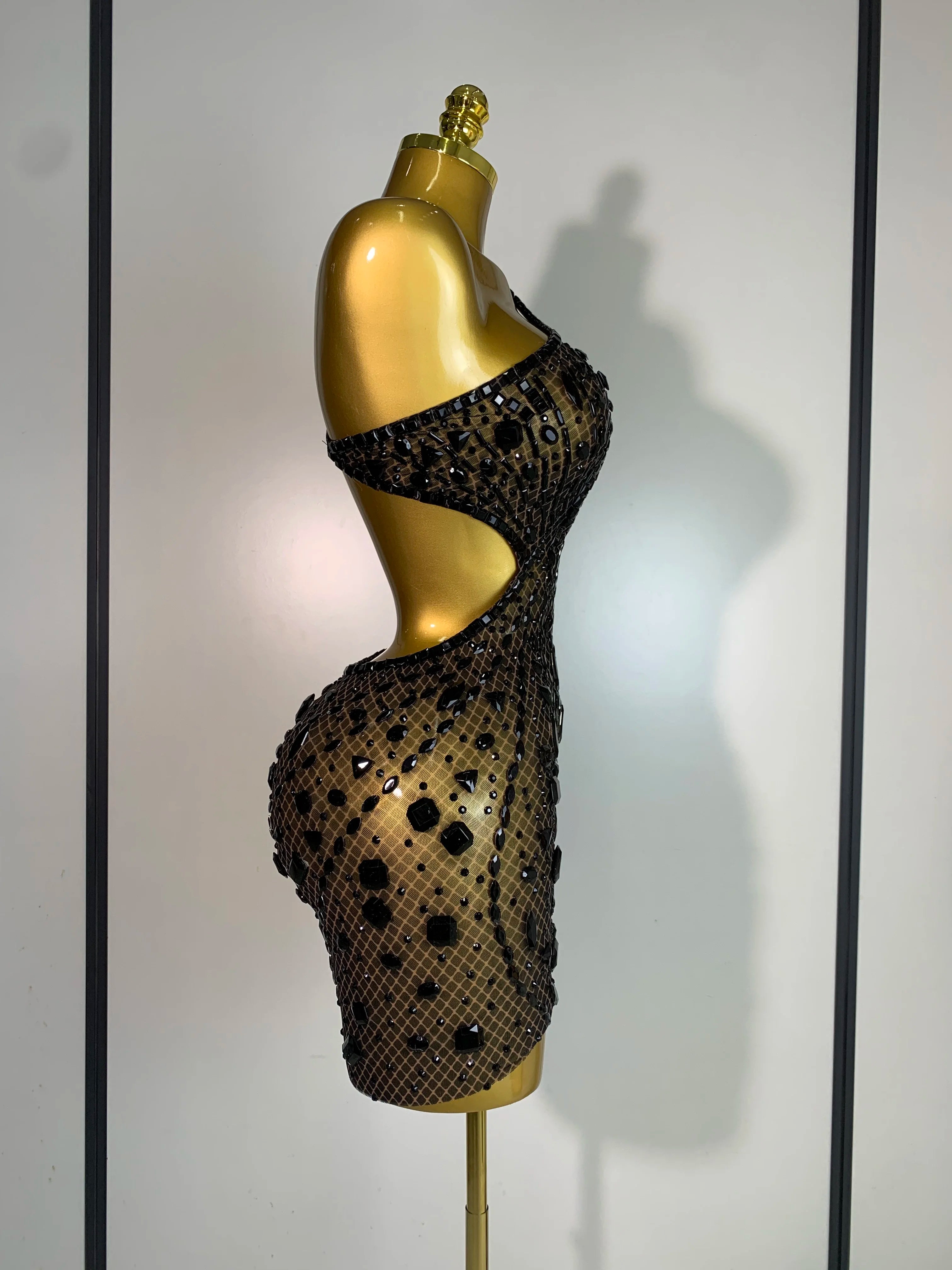 Women 2025 Sexy Backless Hollow Out Diamond Evening Prom Gown Birthday Luxury Celebrate Stage Nightclub Outfit