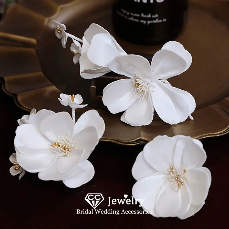 CC Flower Shape Hairpins Women Accessories Wedding Hairwear Bridal Headdress Engagement Hair Ornaments Romantic Hairgrips AN253 AN253