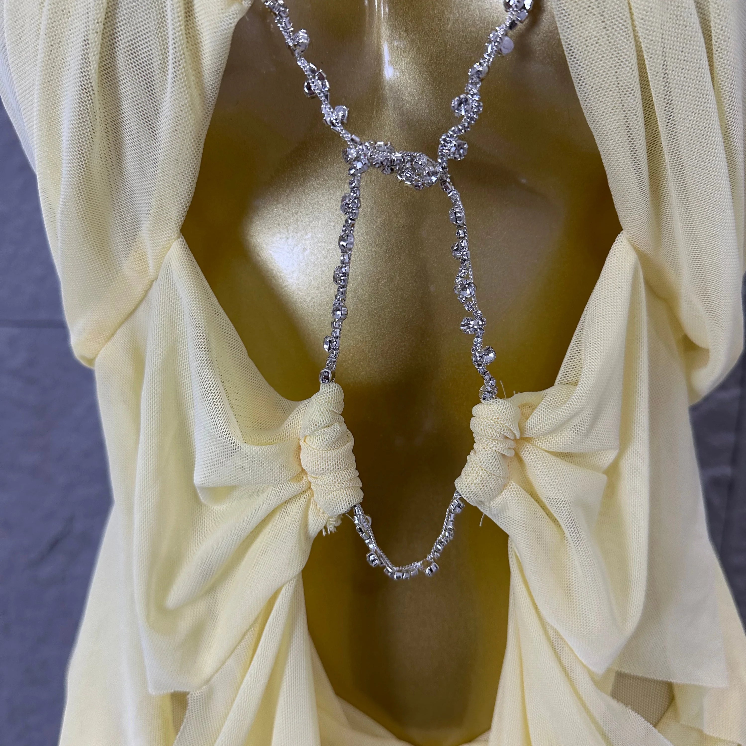 Sexy Halter Neck Maxi Dress Crystal Chain Cutout Ruched Women Sheer Mesh Form Outfit Glamorous Evening Gala Party Costume