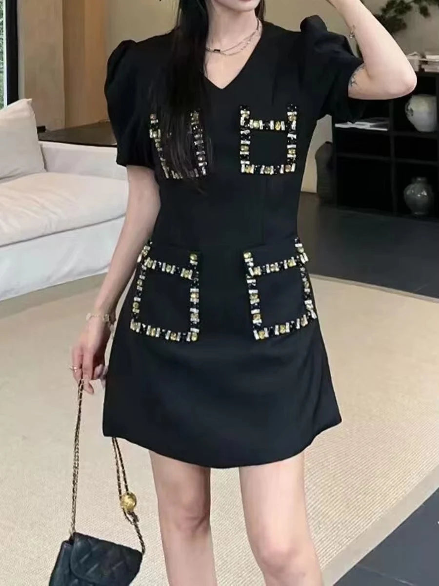 Solid Slimming Spliced Pockets Dresses for Women V Neck Short Sleeves Patchwork Bead Elegant Dress Female Clothing BLACK